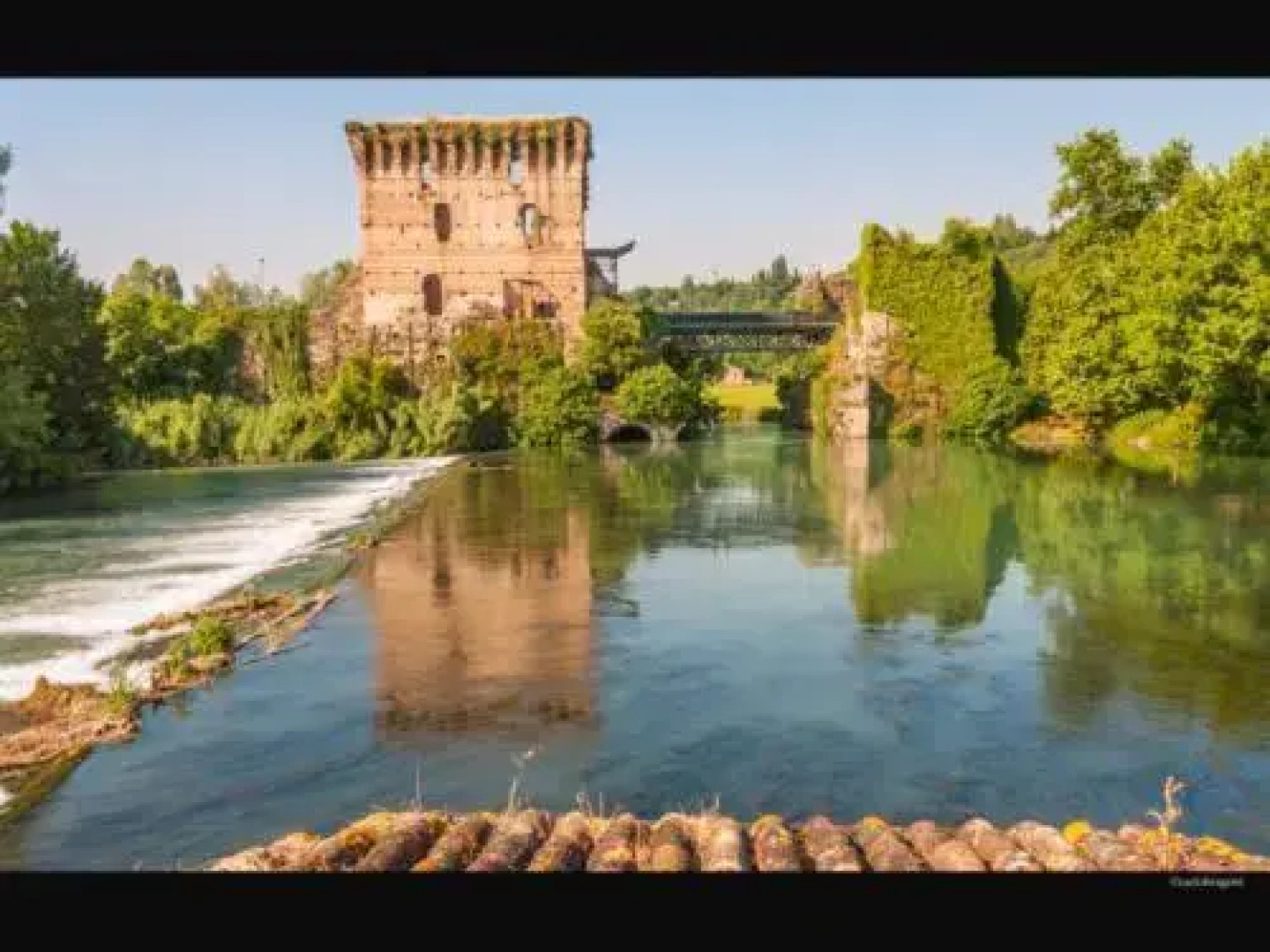 Corte La Guarnigione