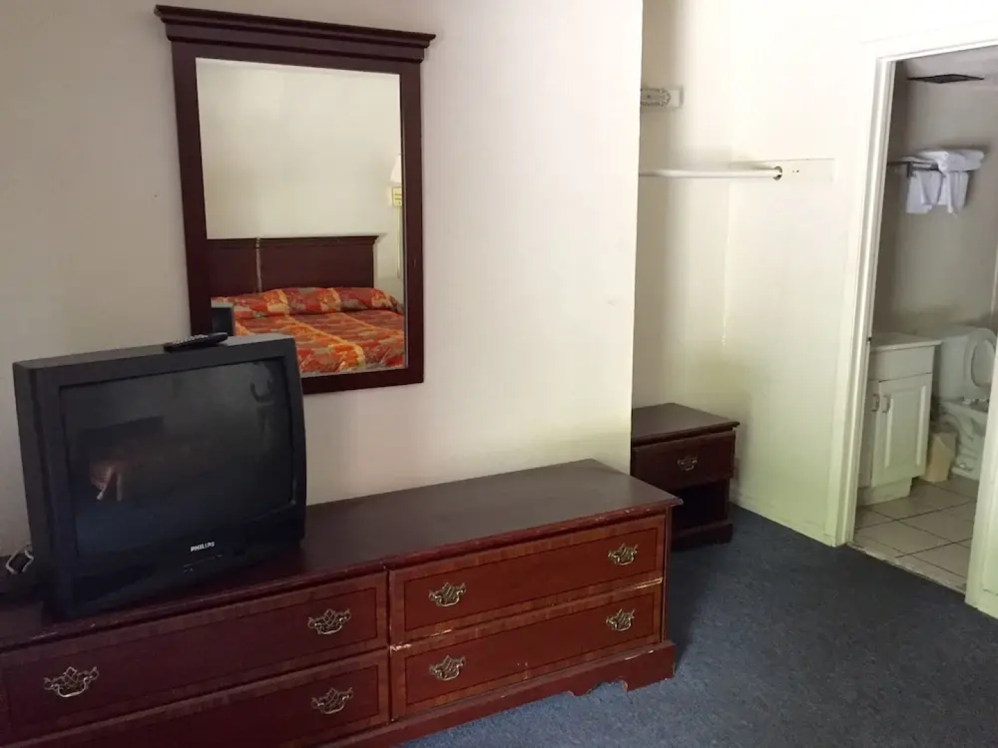 Economy Suites