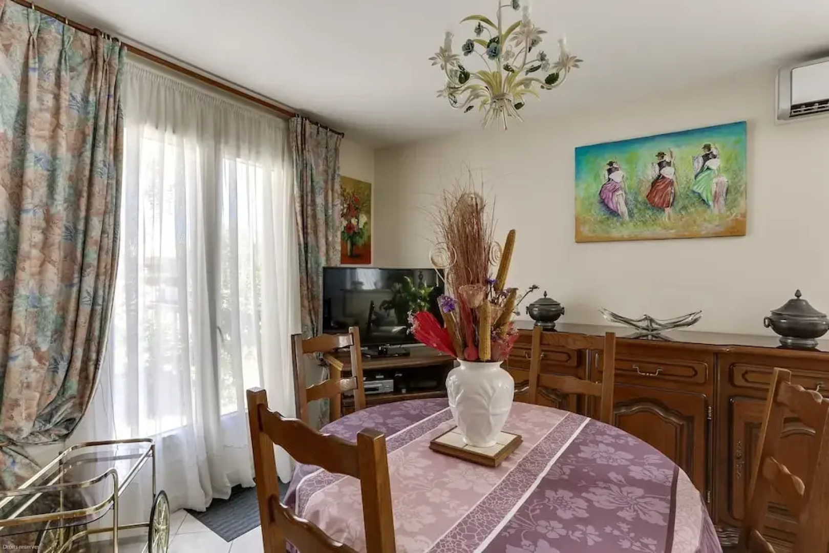 Maison Entre Roses et Jasmin