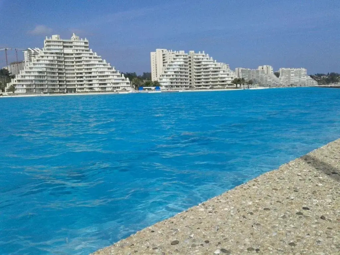 Condominio San Alfonso del Mar