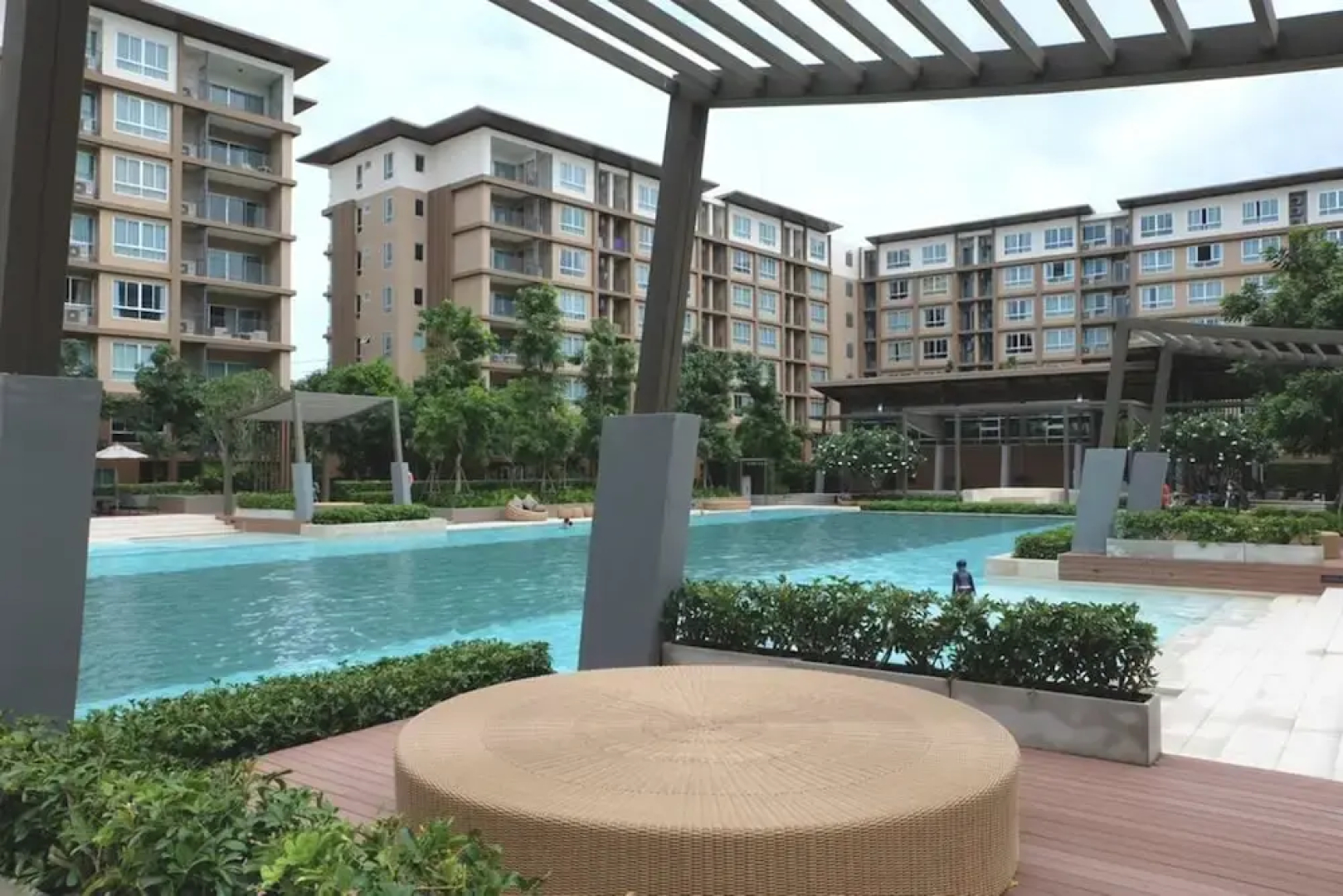 Baan Thew Lom Cha Am 339-758