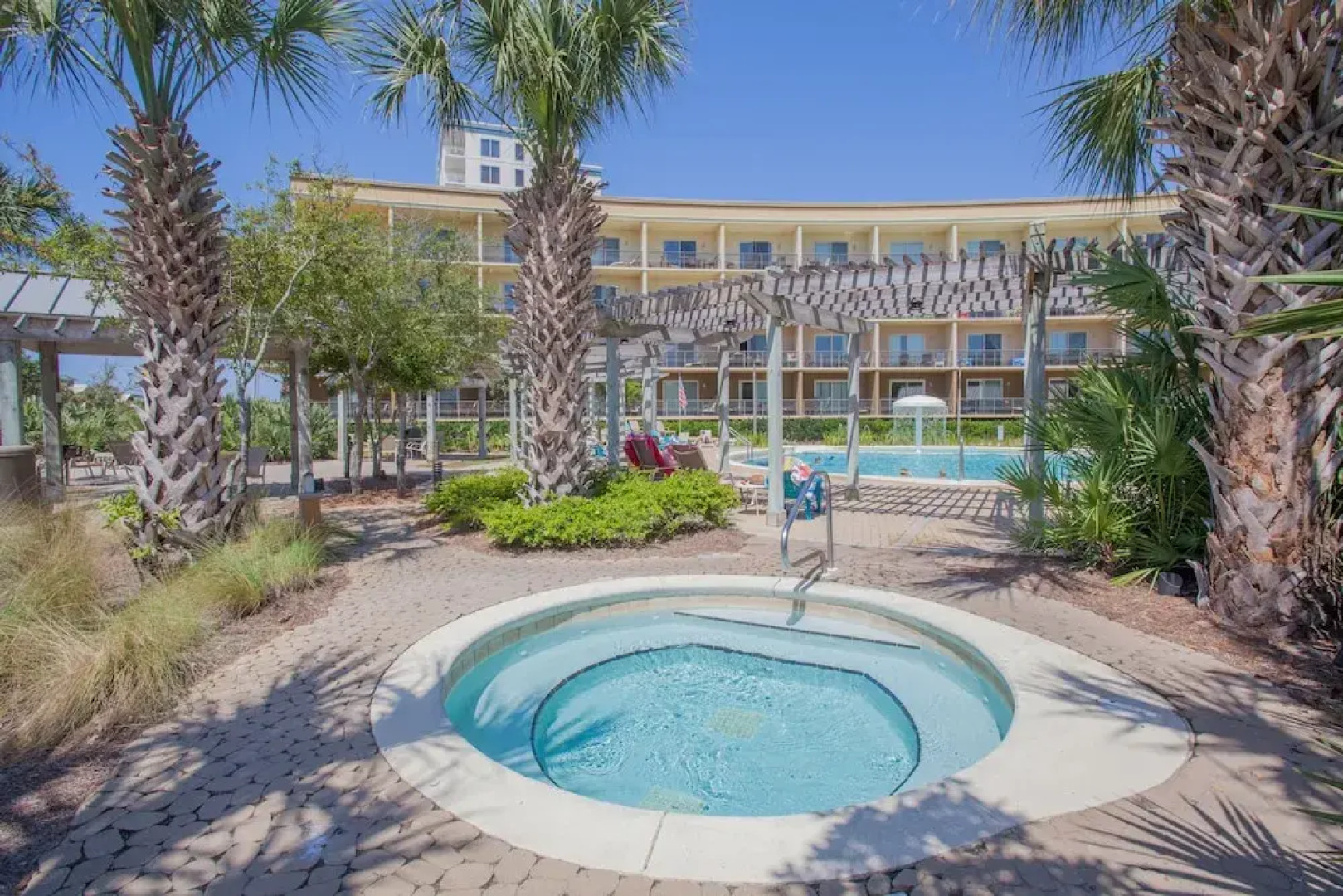 Beach Resort 305 - 1058526 - 1 Br condo by RedAwning