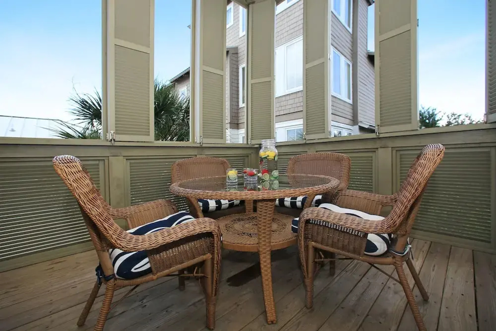 Sunset Beach Unit 2 - 3 Br Home