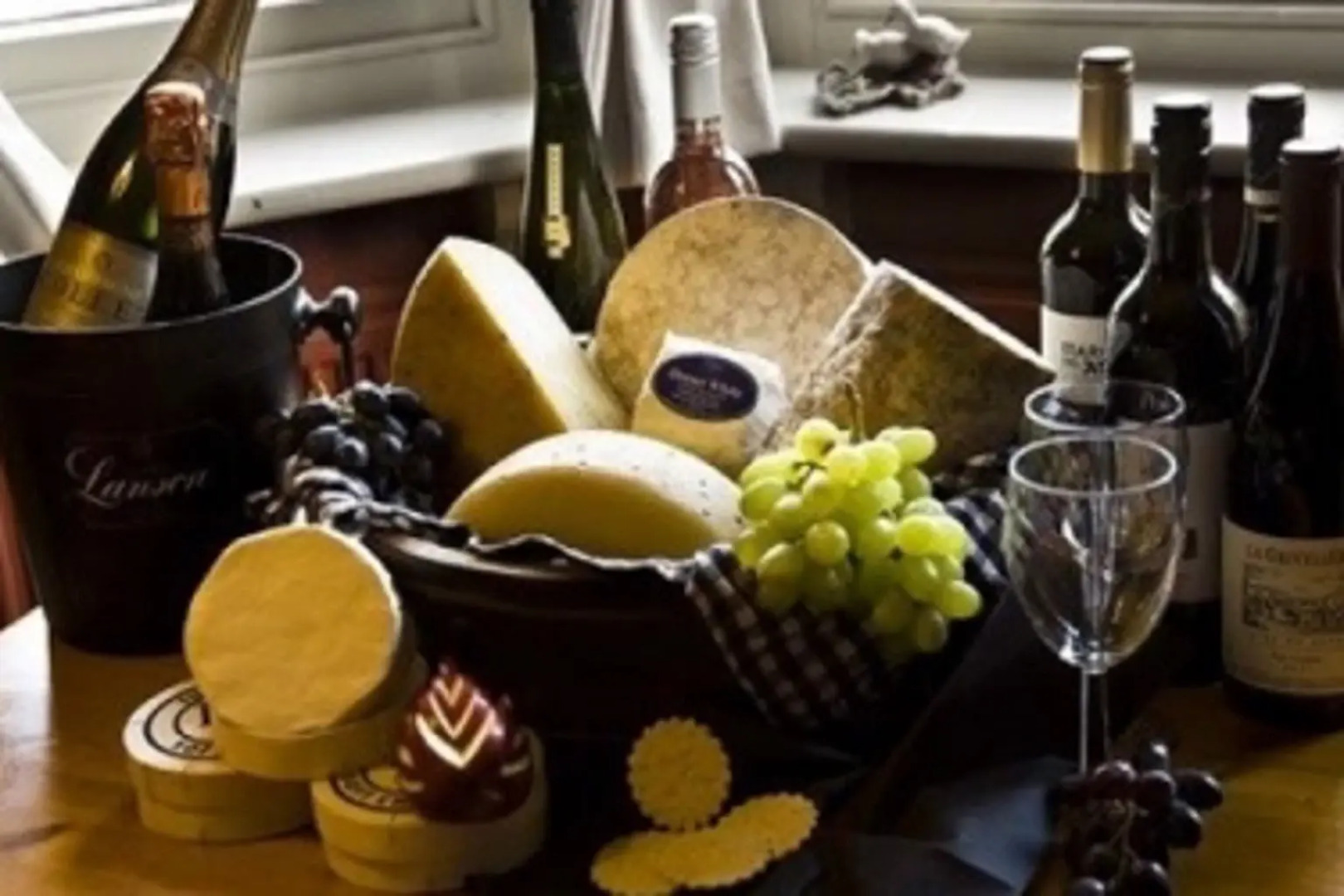 The Three Horseshoes