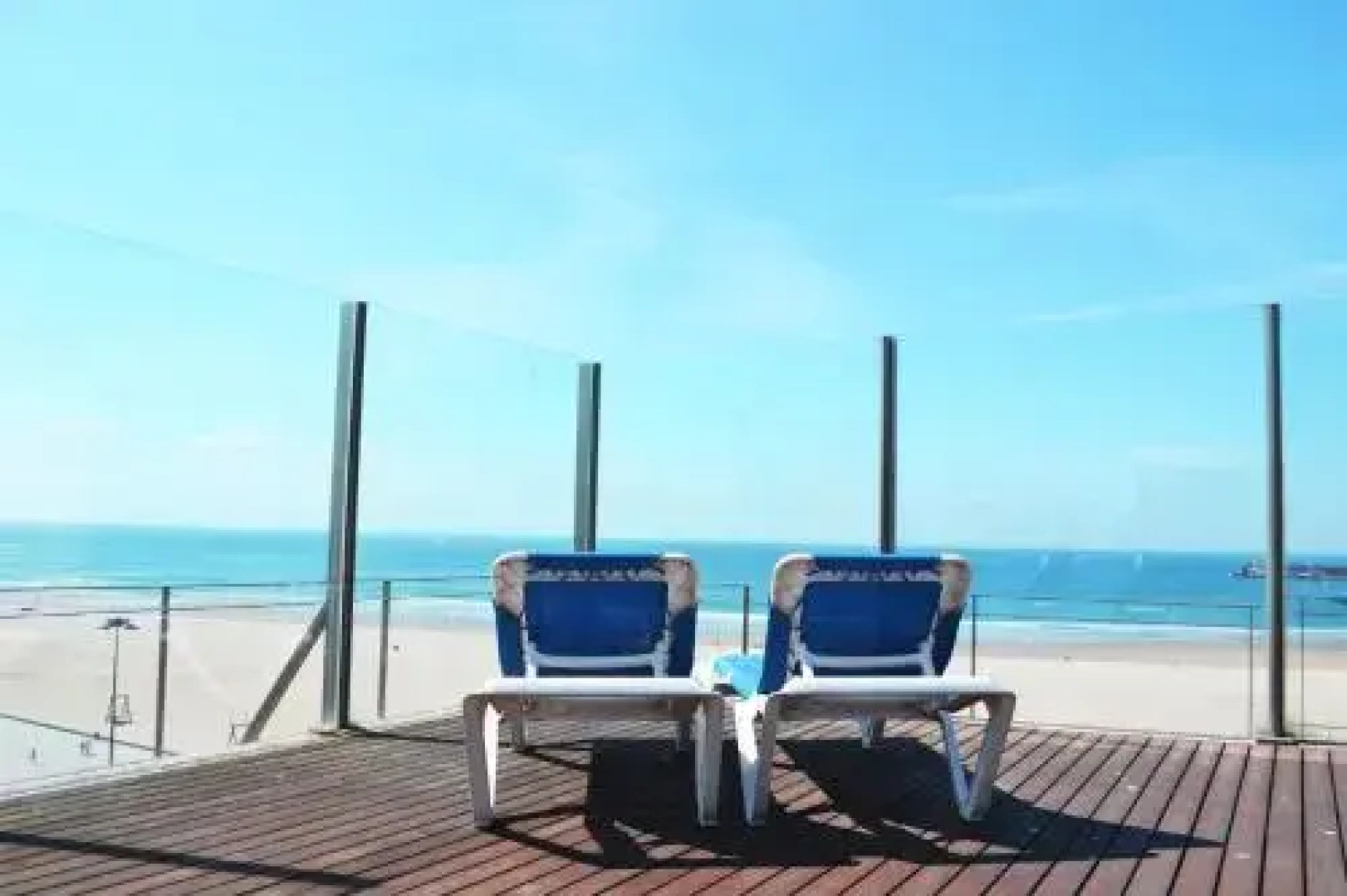 The Refreshing Seaside Home