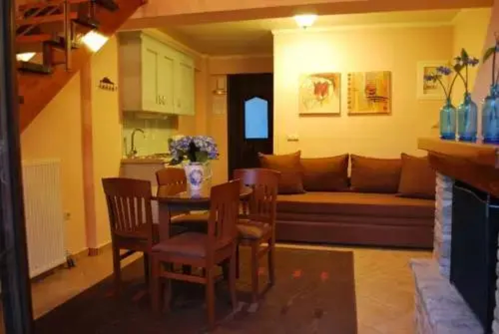 Nefeli Guesthouses