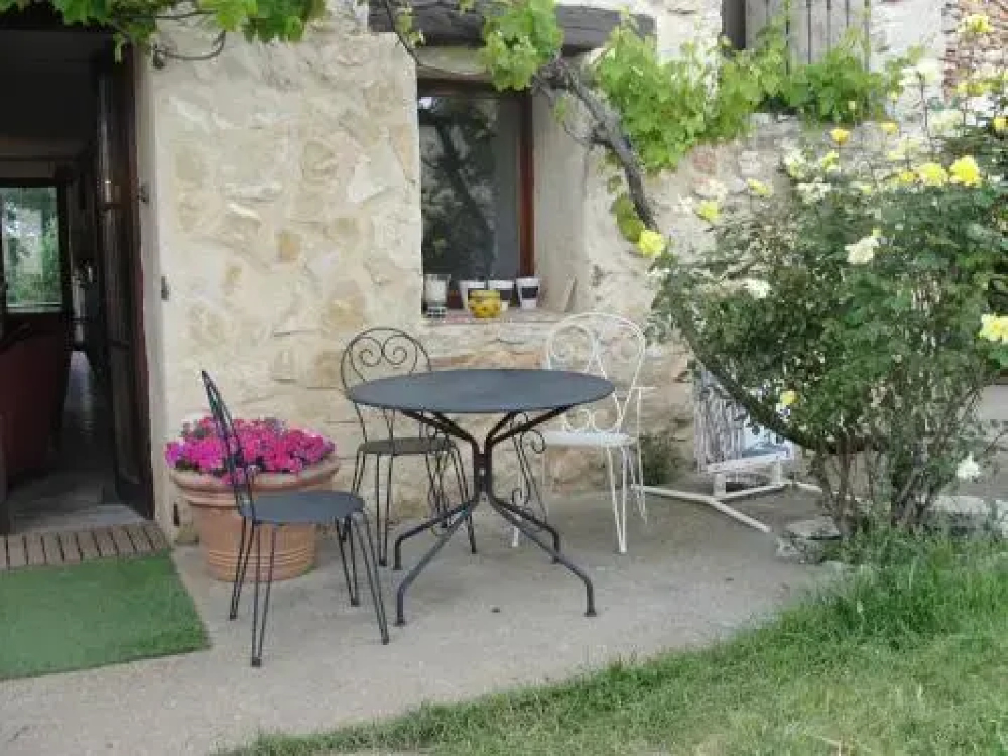 Les Gîtes De La Chérine