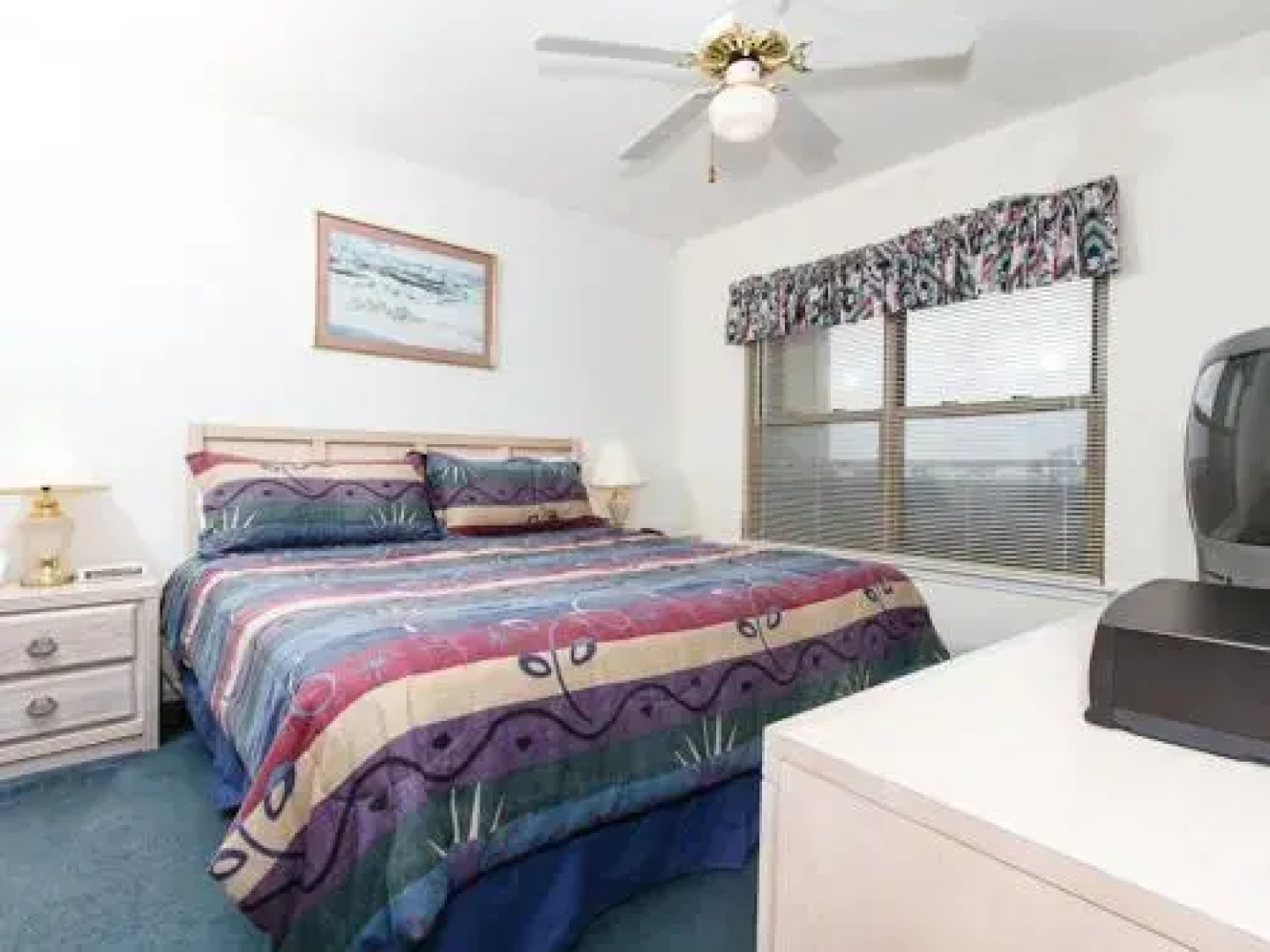 Emerald Towers West 3003 by RedAwning