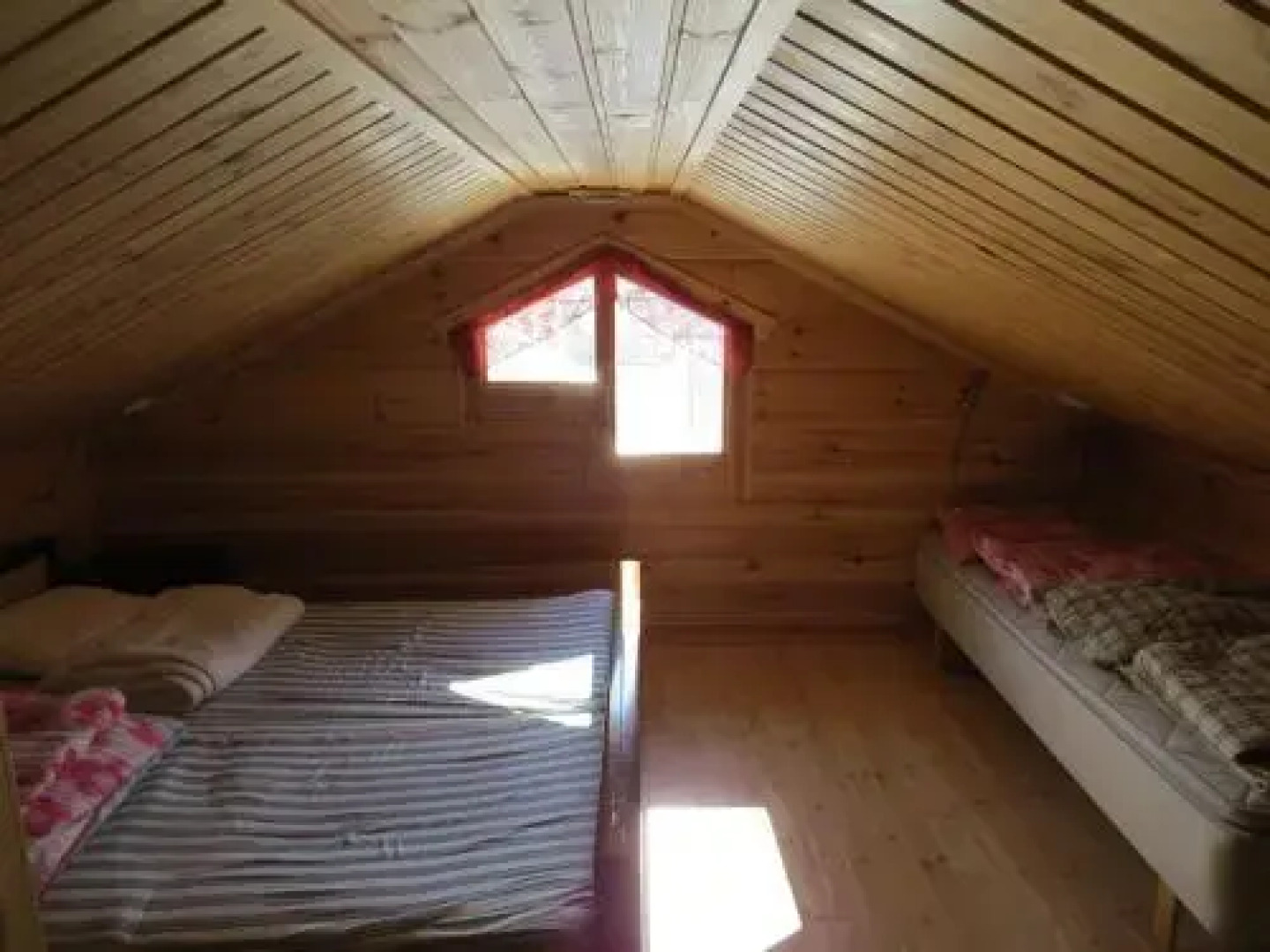 ArcticPolar Holiday Village