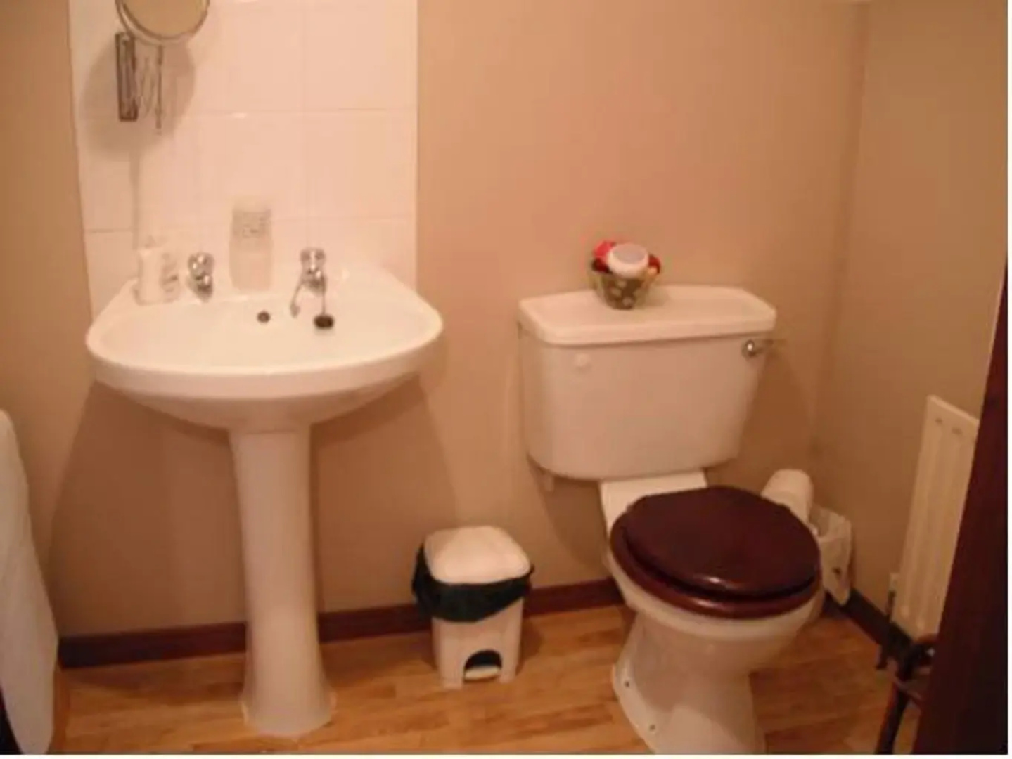 Narrow Gauge B&B