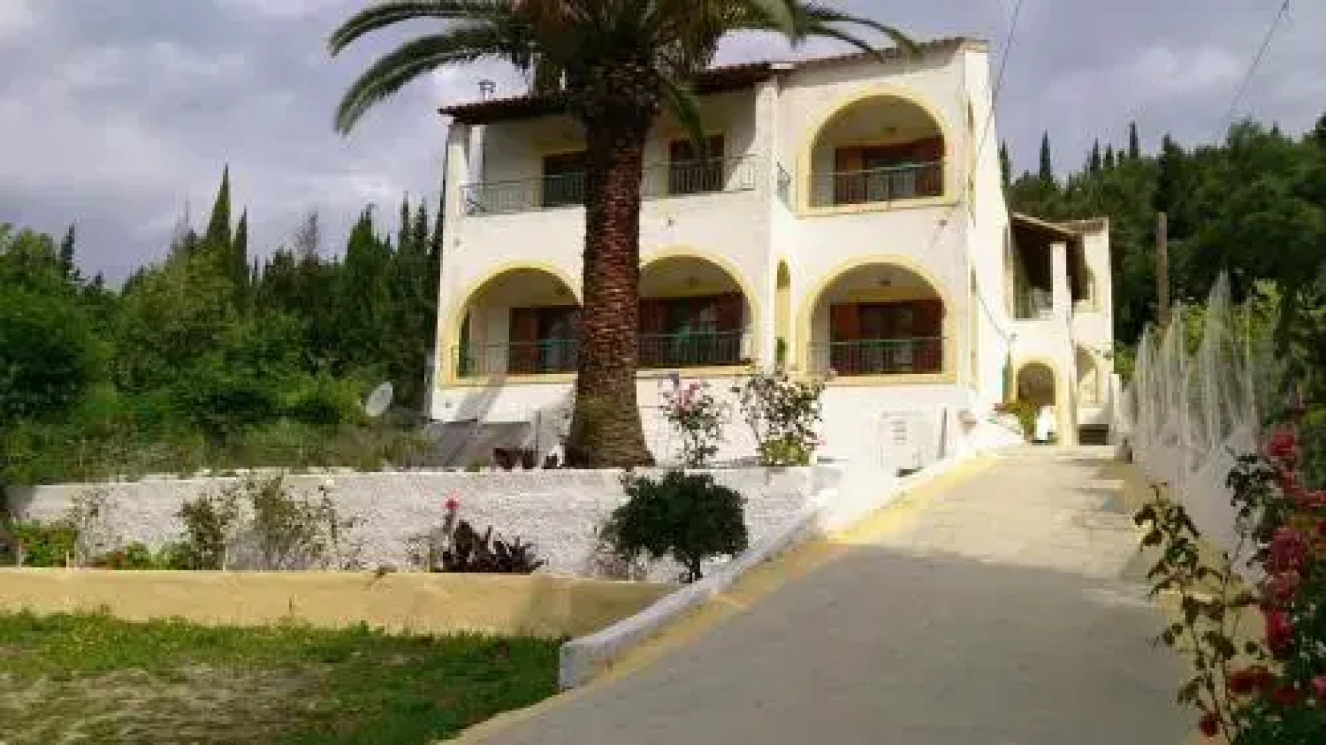 Romantic Studios