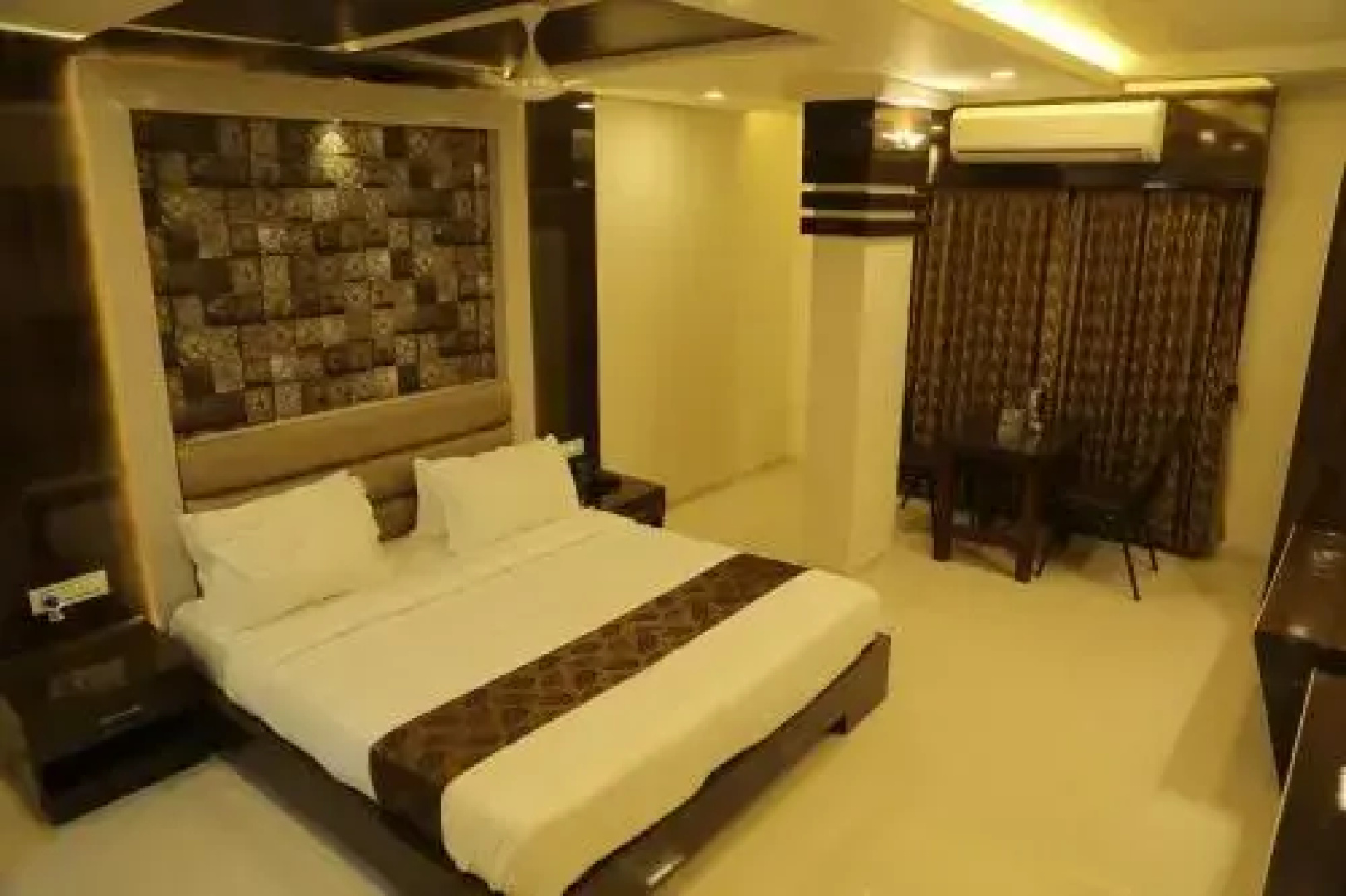 Vinay Residency