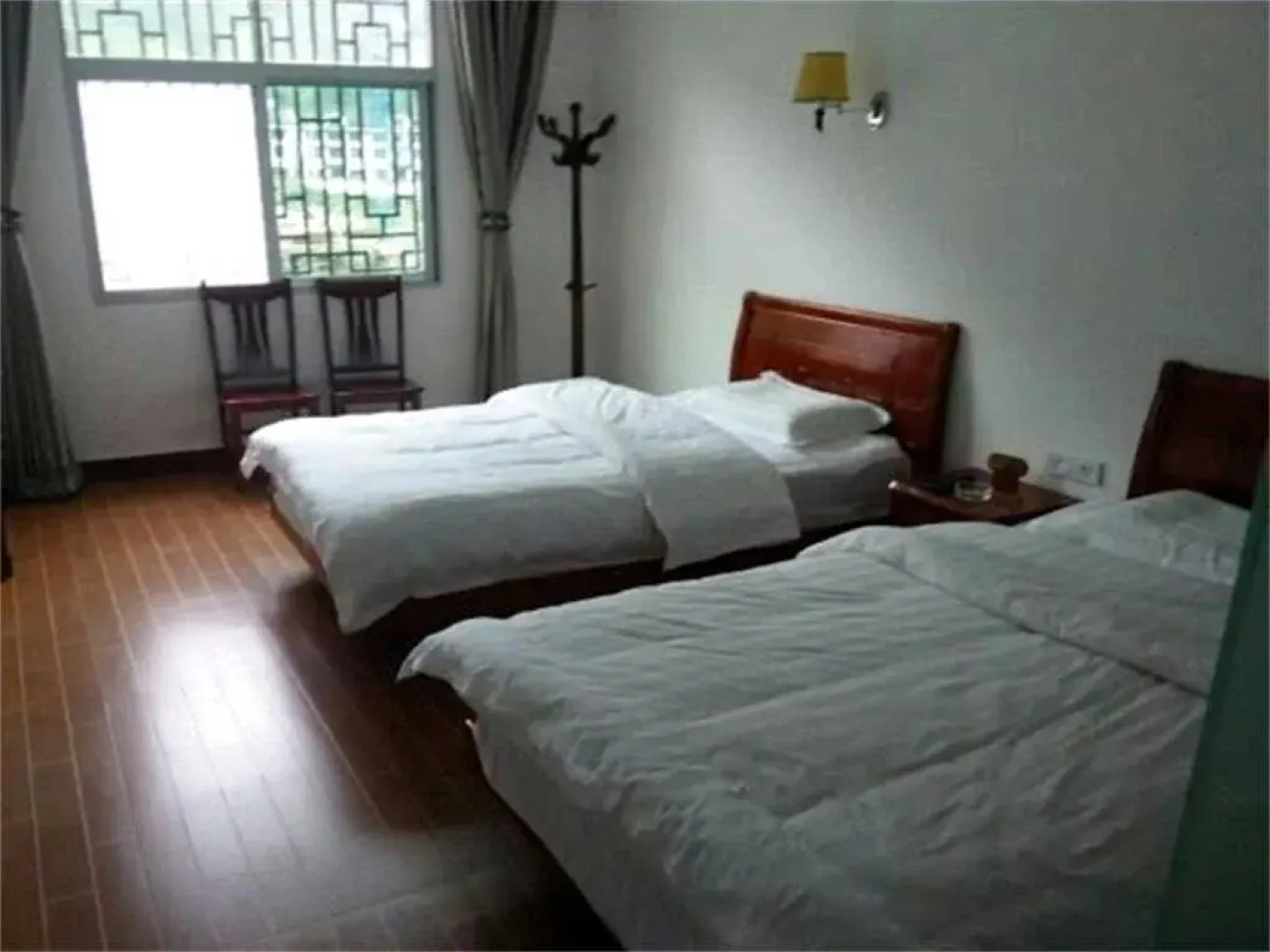 Nanjiang Xianjing Renjia Inn