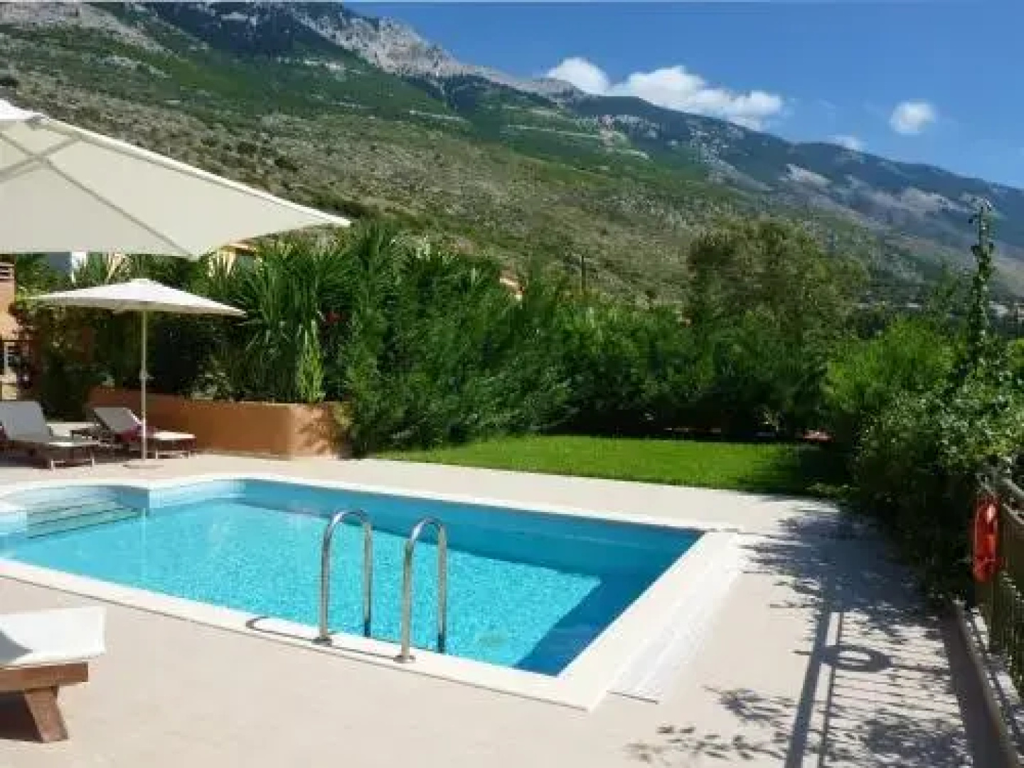 Villa Maria