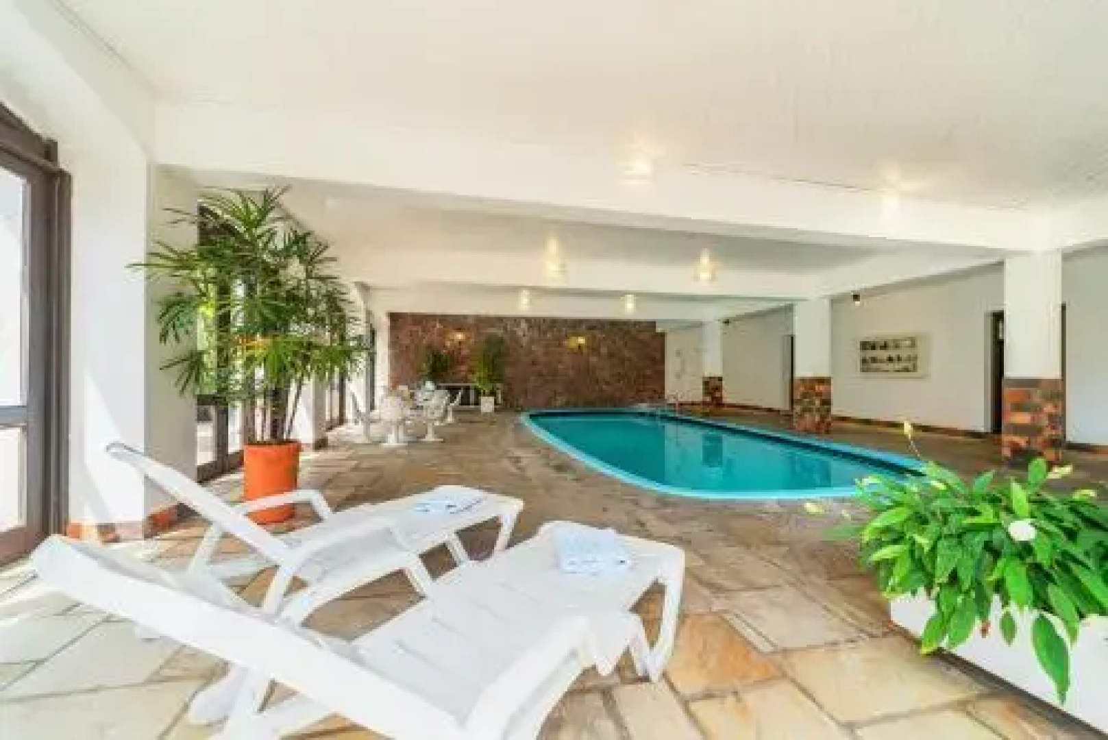 Vila Suzana Parque Hotel