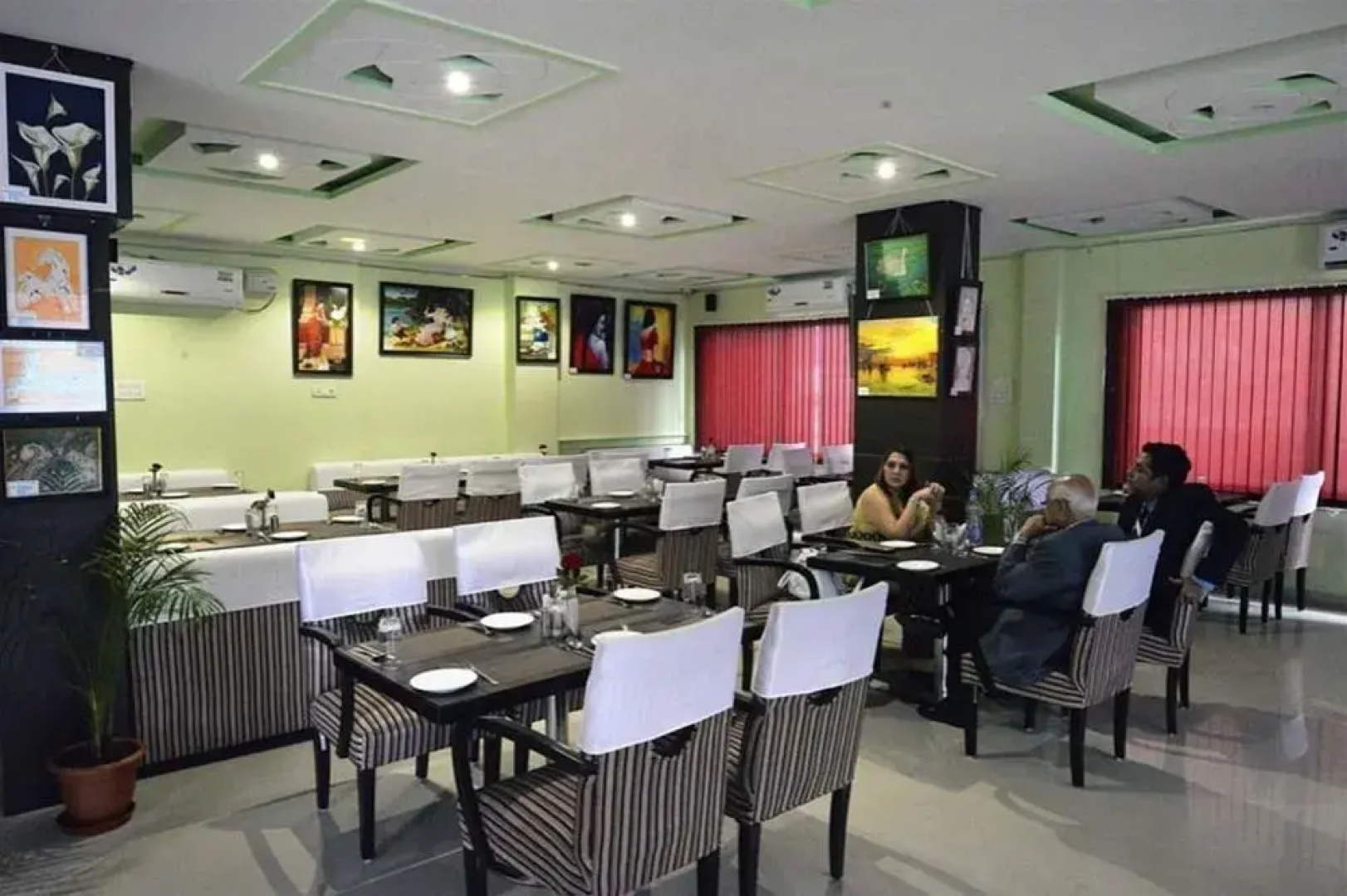 OYO Rooms Masab Tank Flyover