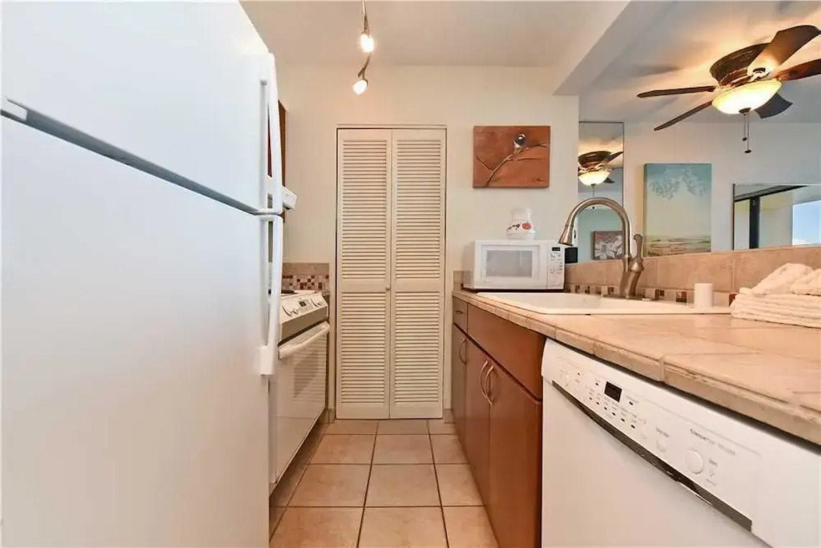 Mahana Resort #1003 - studio Br Condo