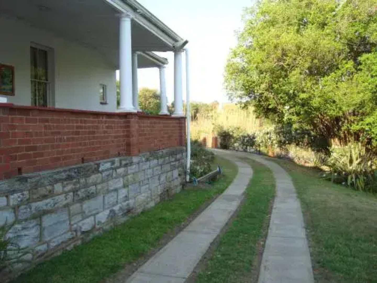 Ashtonville Terraces Guesthouse