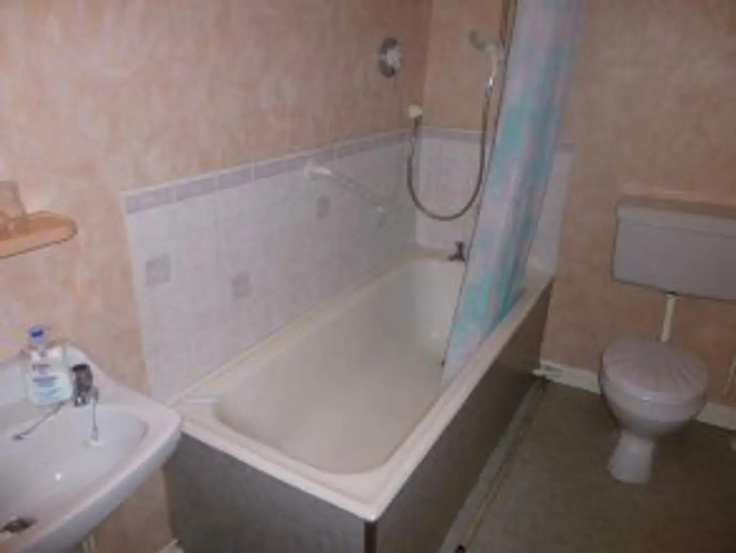 Bleach Farmhouse B&B