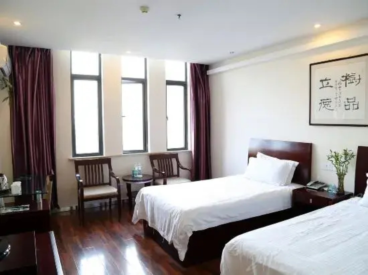GreenTree Inn JiangSu HuaiAn LianShui Bus Station ZhanQian Square Express Hotel