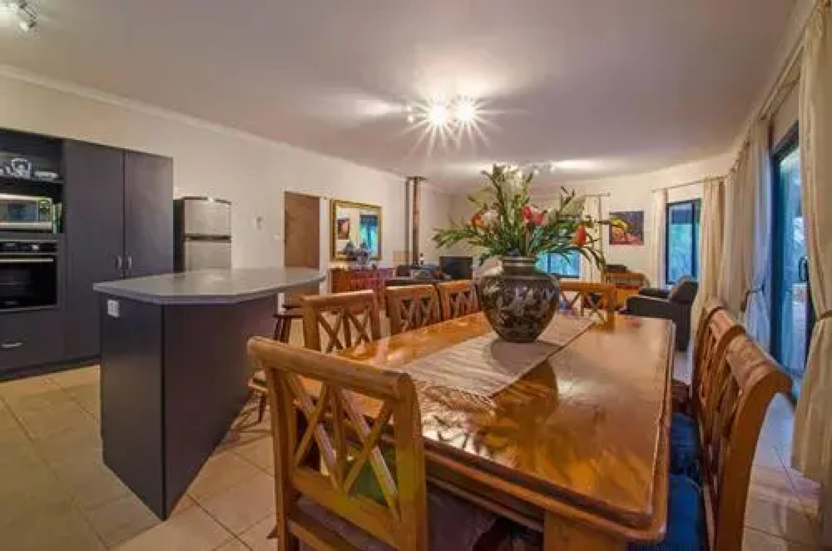 Yallingup pet friendly Bush retreat