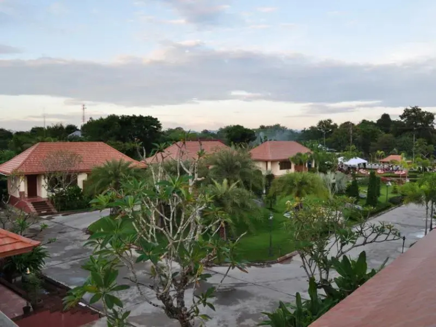 Phutarin Resotel Resort