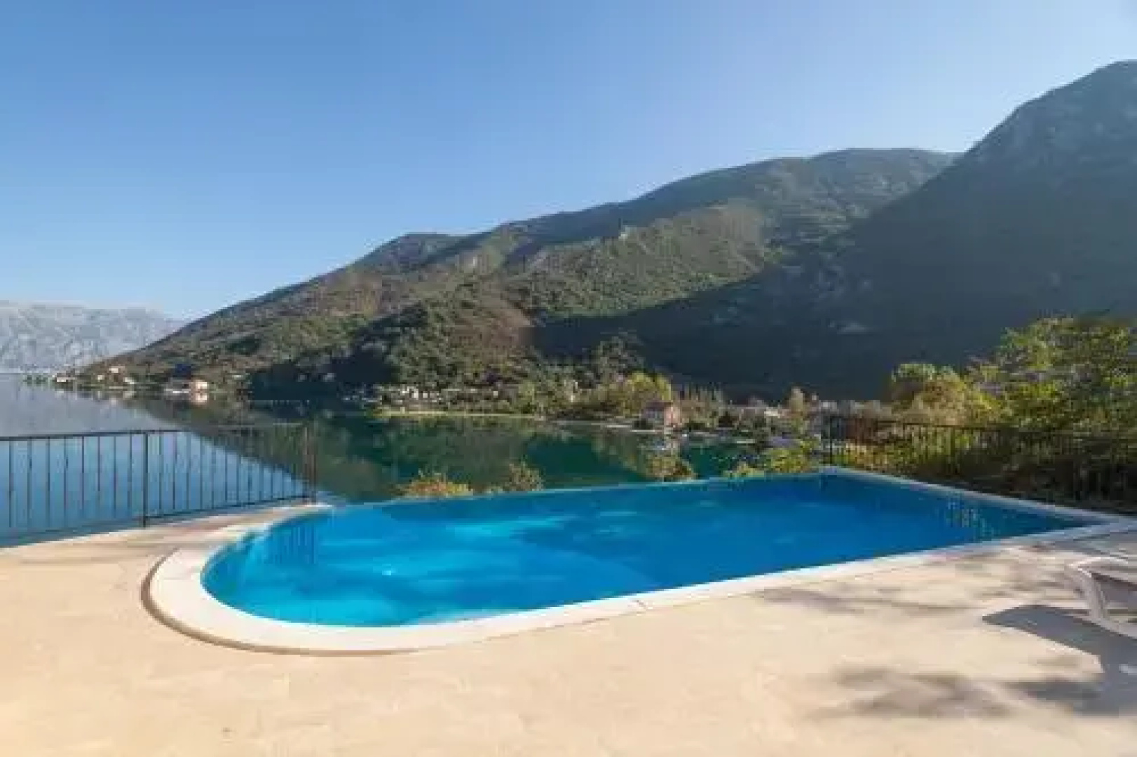 Sunshine of Montenegro Apartments