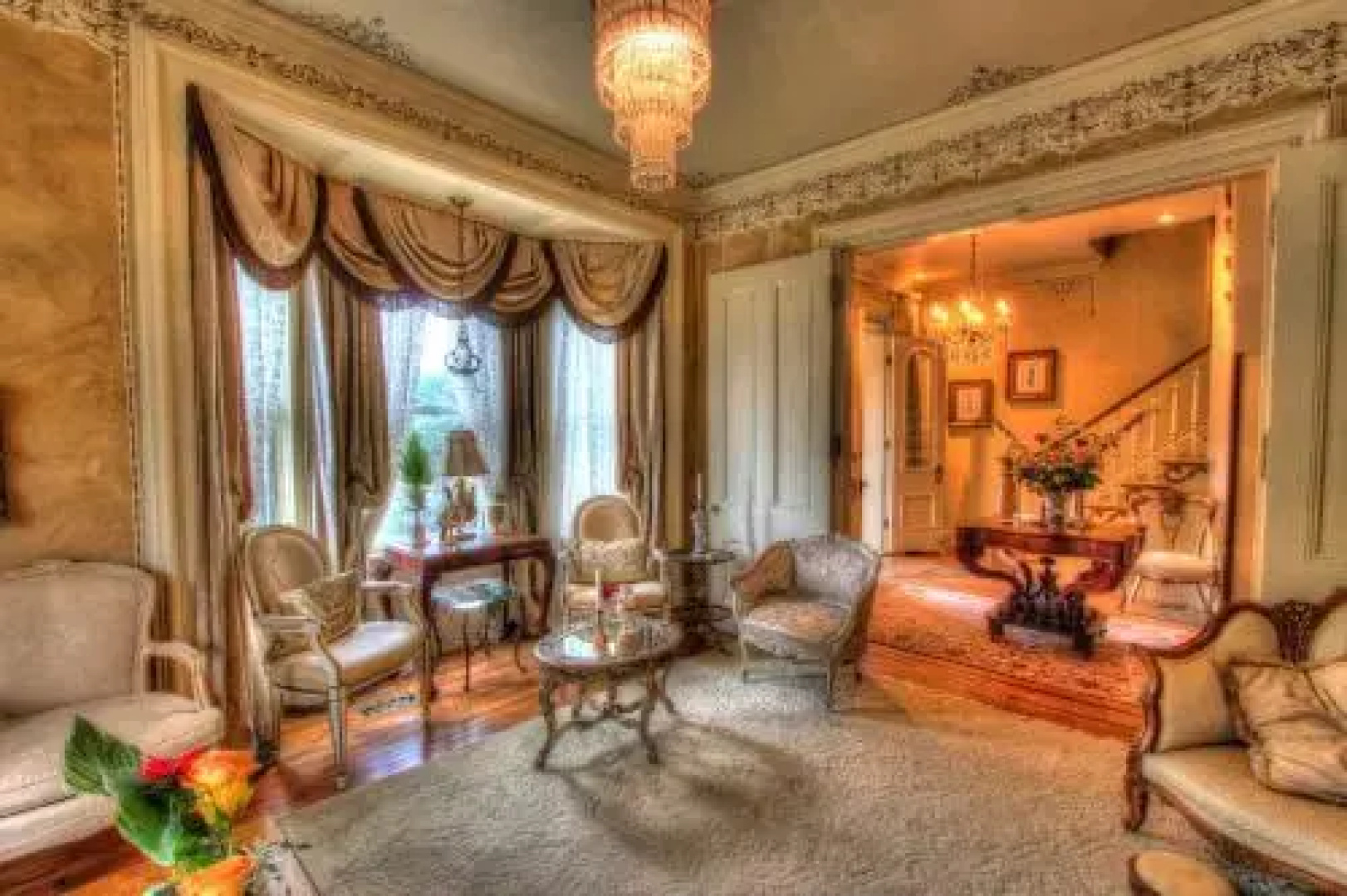 Russell Manor Bed & Breakfast