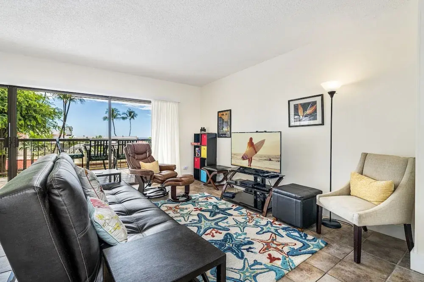 Kona Plaza 201 by RedAwning