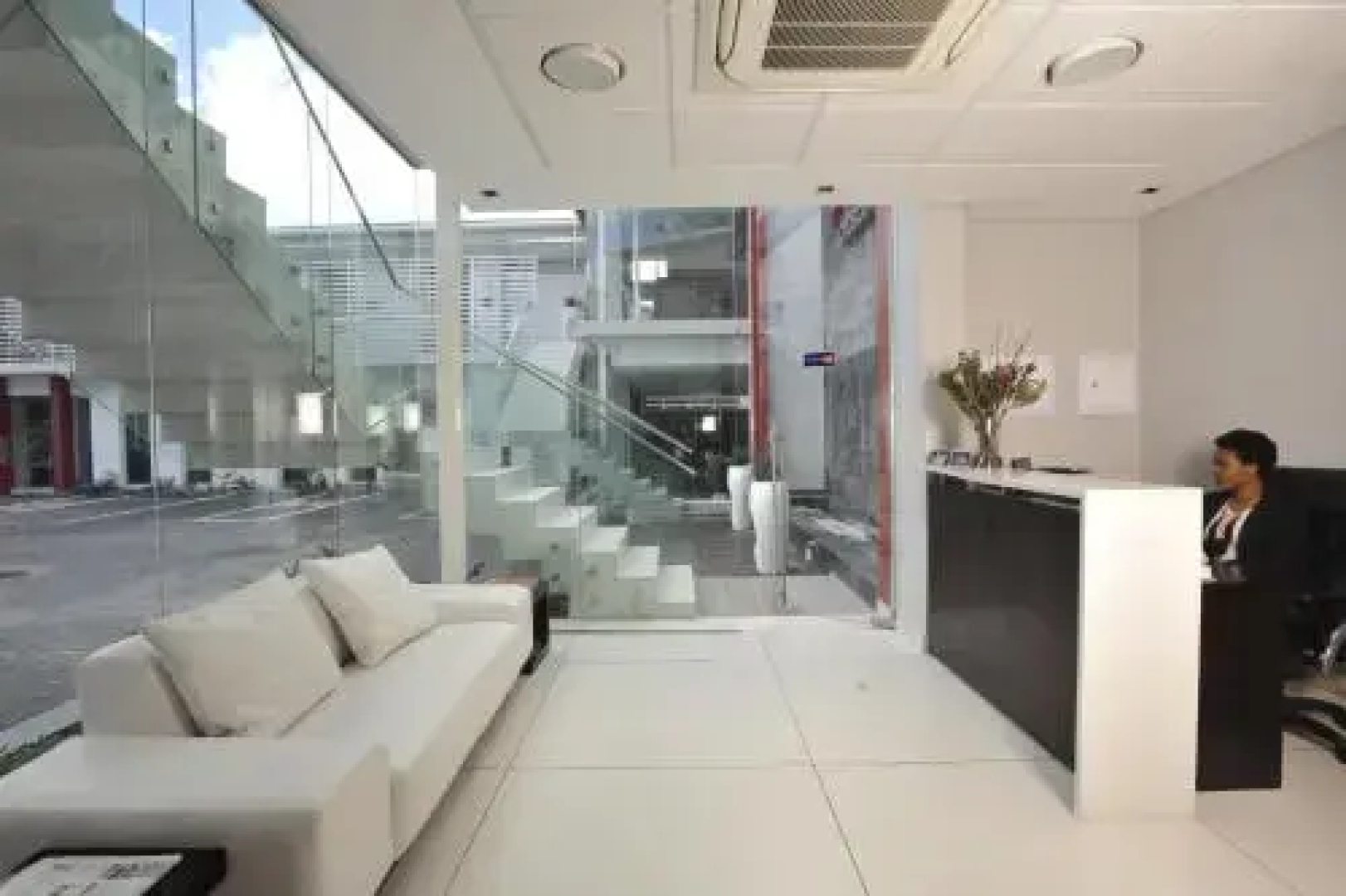 Paragon Crescent Suites