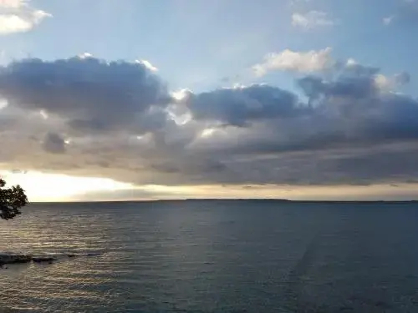 Put-in-Bay Waterfront Condo #207