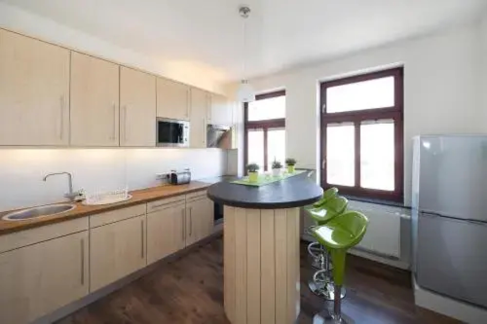 Dd Apartments