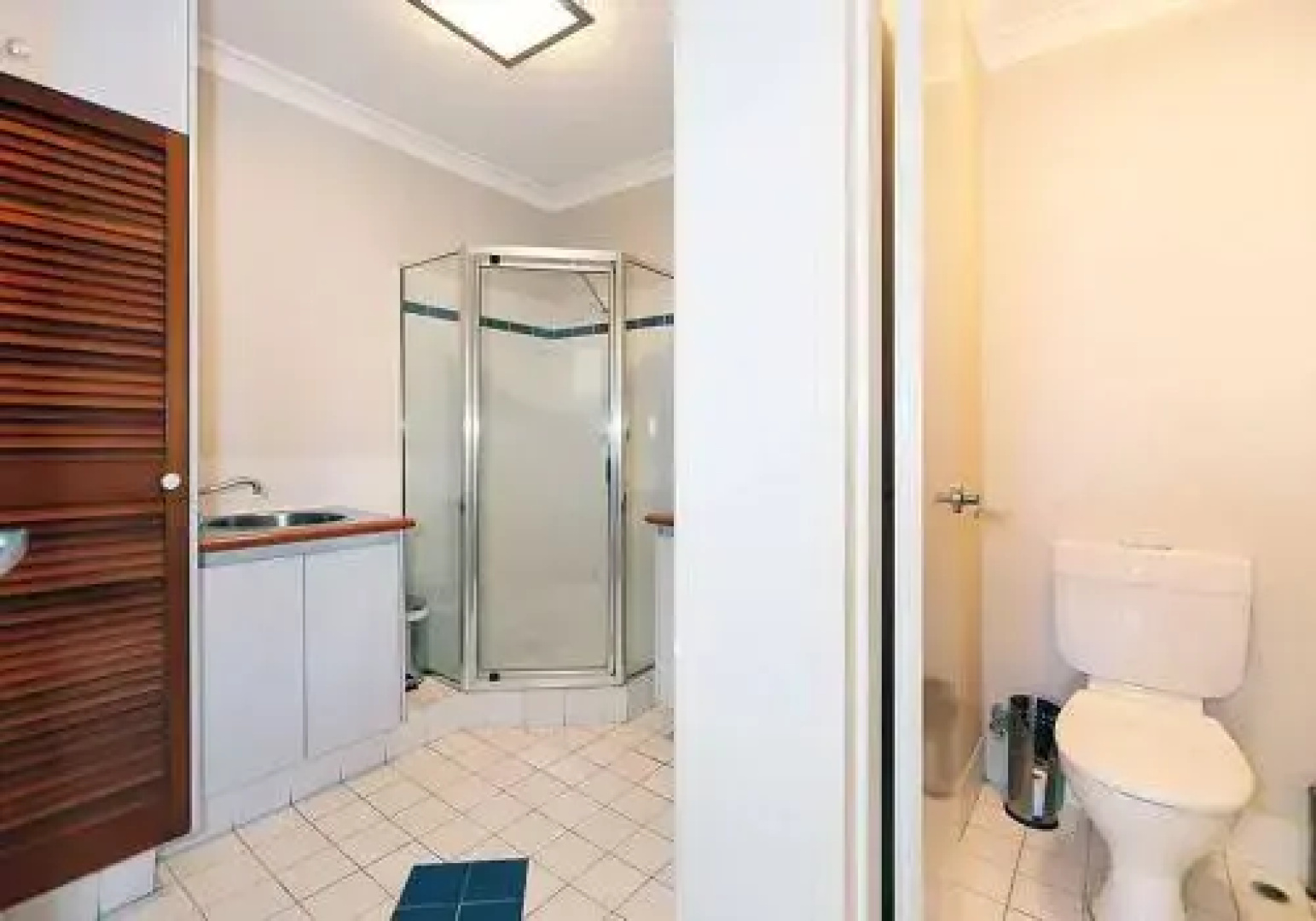 Scarborough Beach Front Resort - Shell Seven