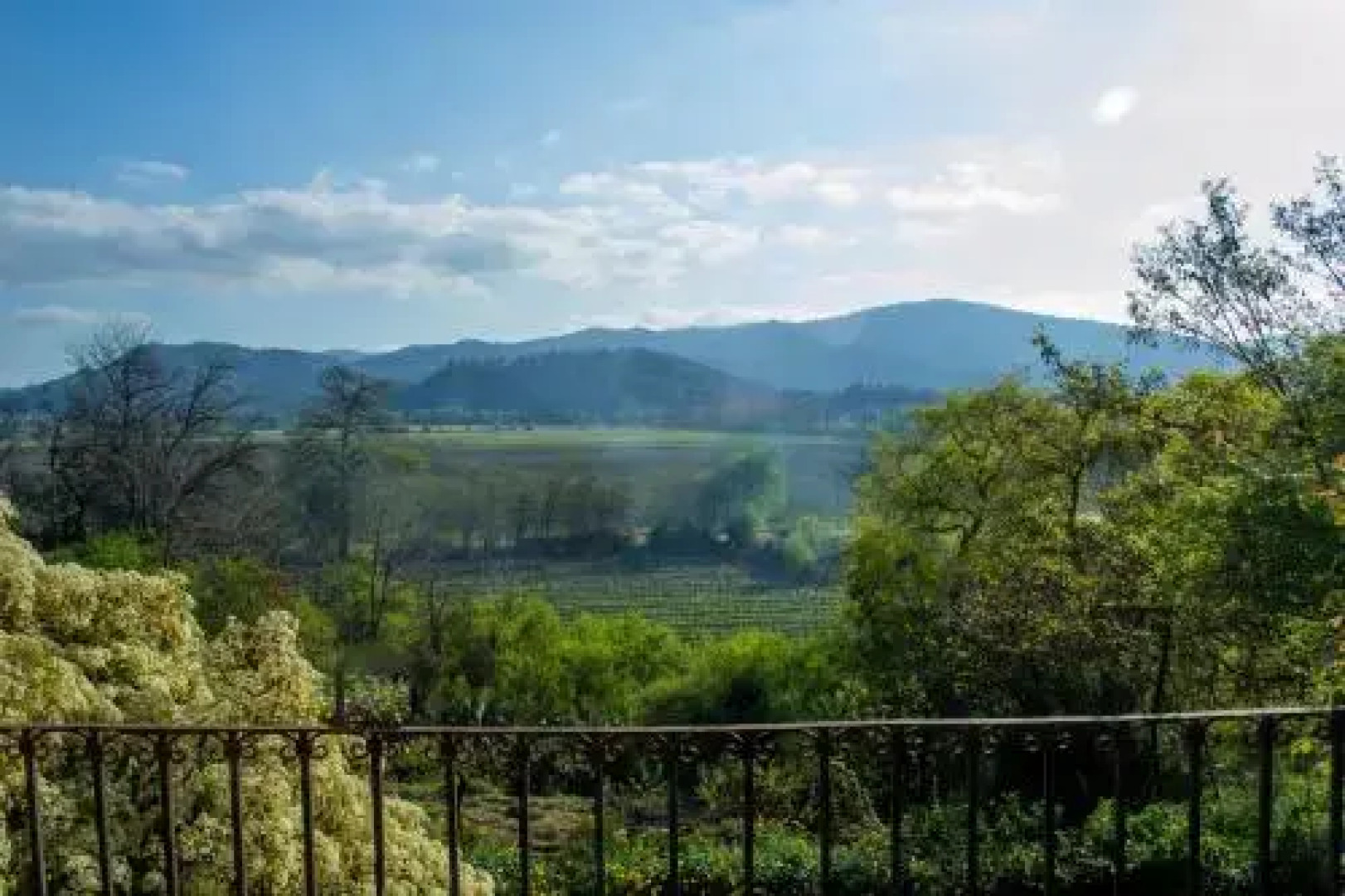 El Cerrillo Bed & Breakfast