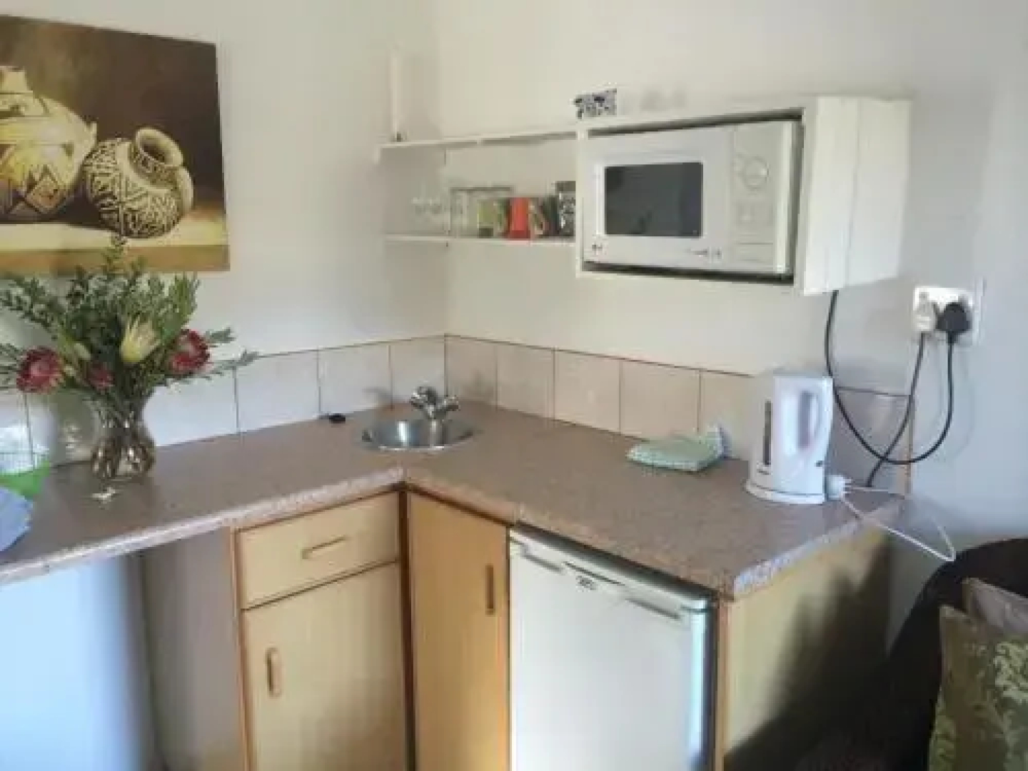 Tirzah's B&B and Self Catering