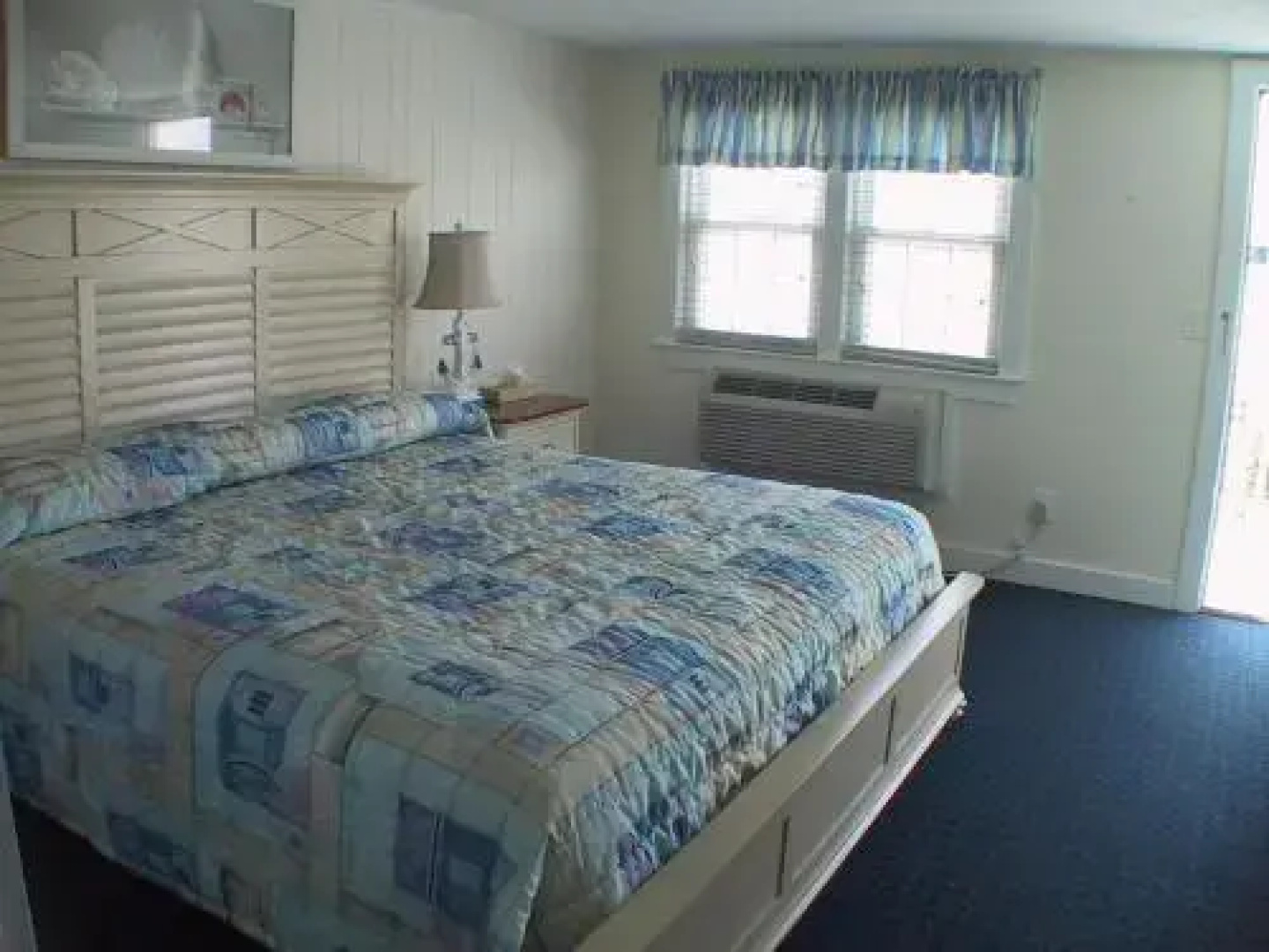 The Colony Beach Motel