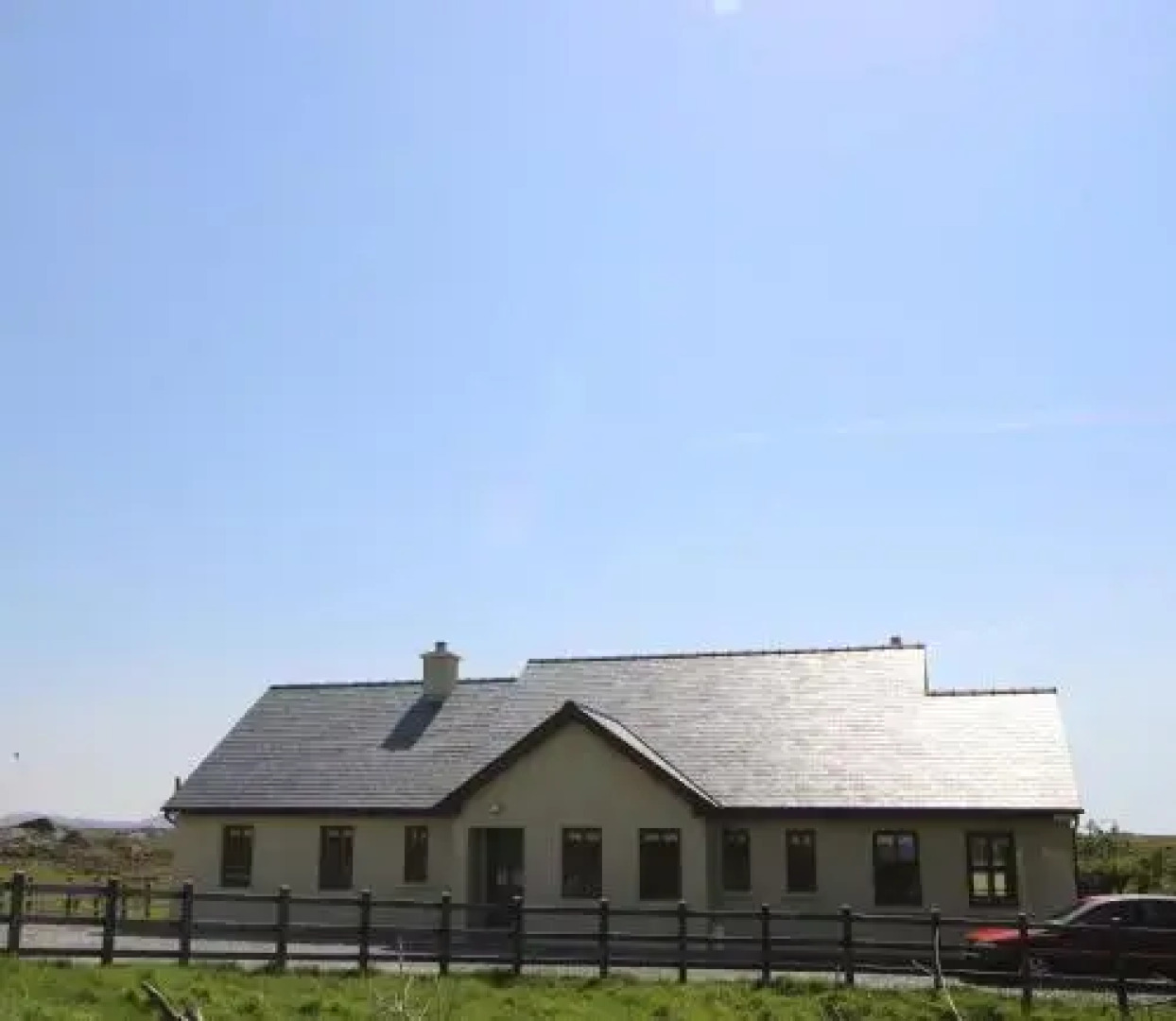 White Thorn House