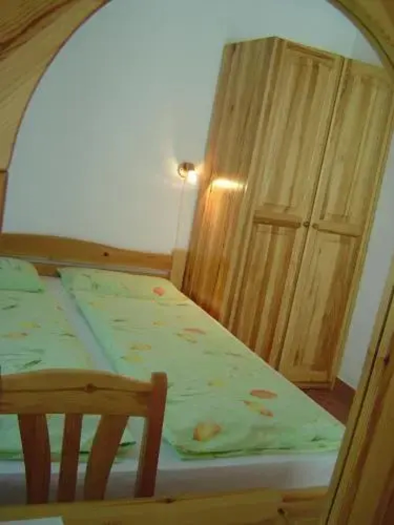 Eman Apartmanház