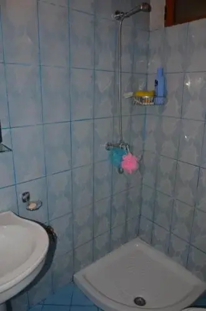 Tomor Shehu Guest House