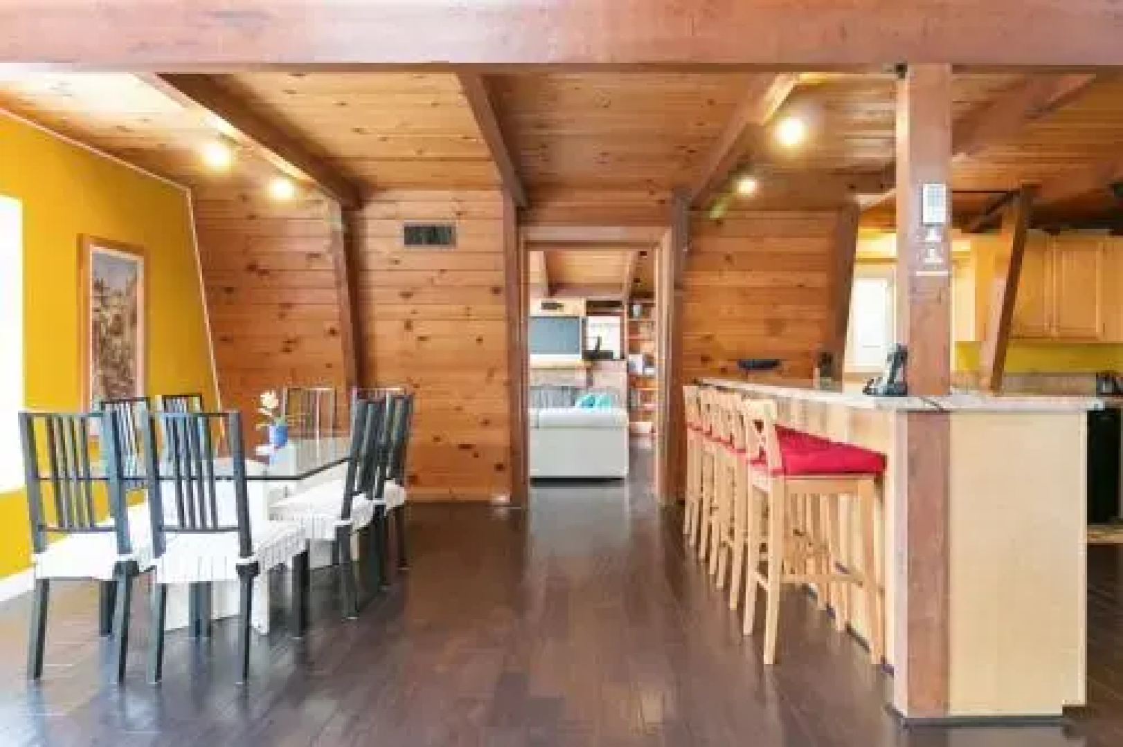 20221 Croydon Lane House - 2 Br home by RedAwning