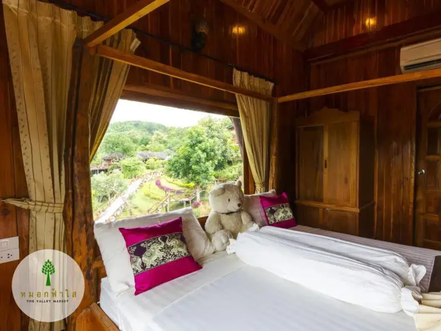 Mok Fah Sai Resort