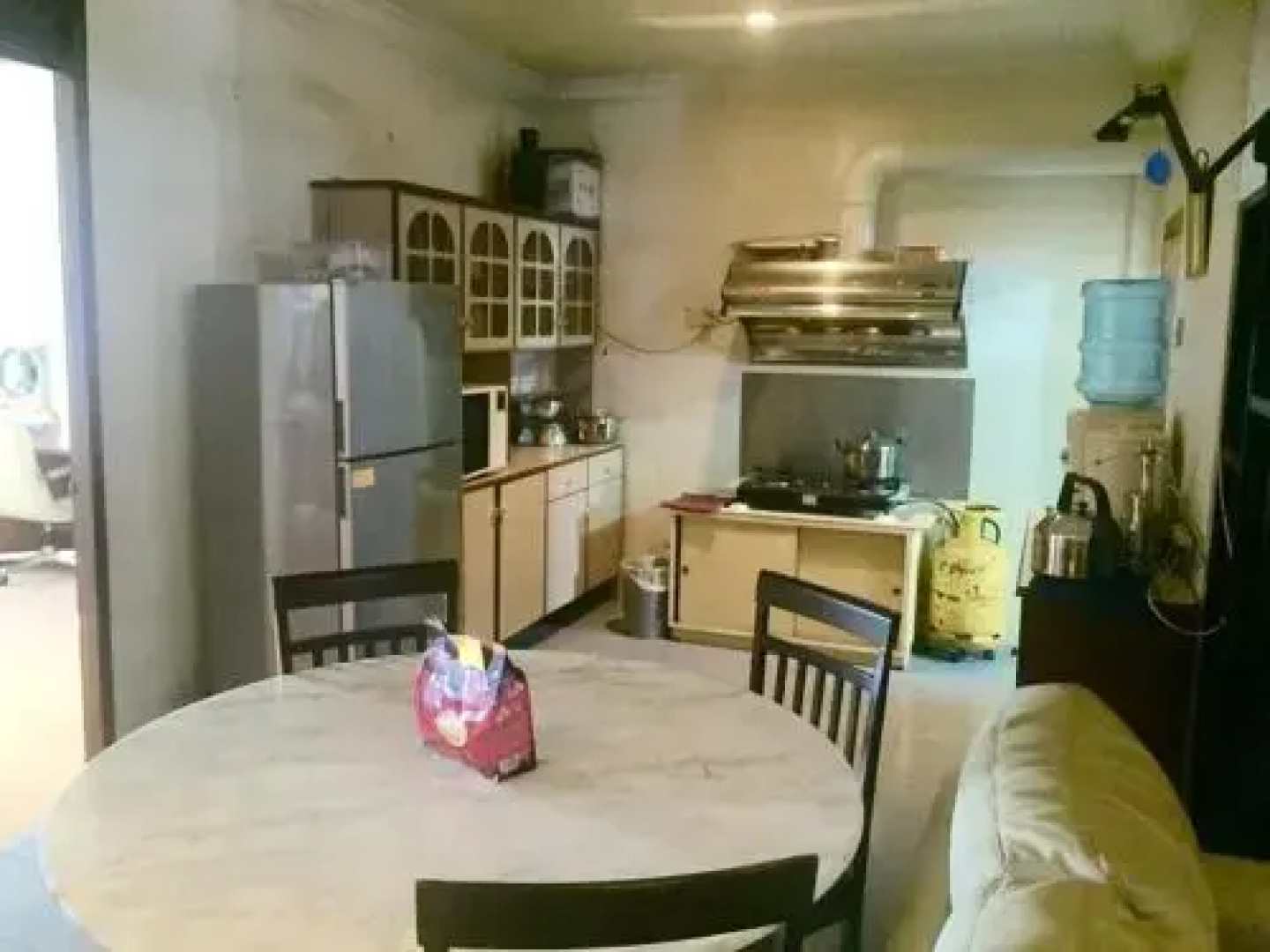 Sibu Swanhouse