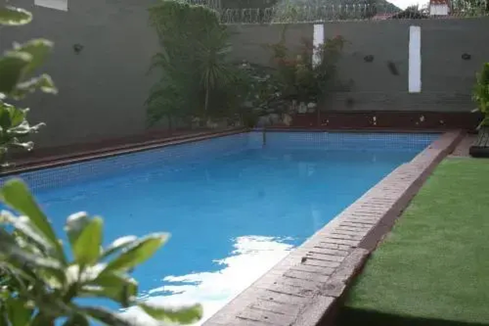 Hotel Palmas Del Lago