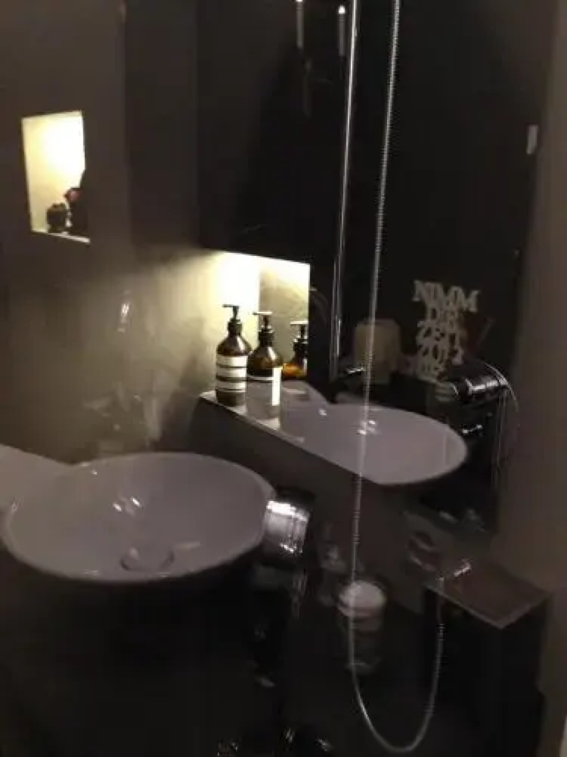 AVLiving City Room Basel B&B