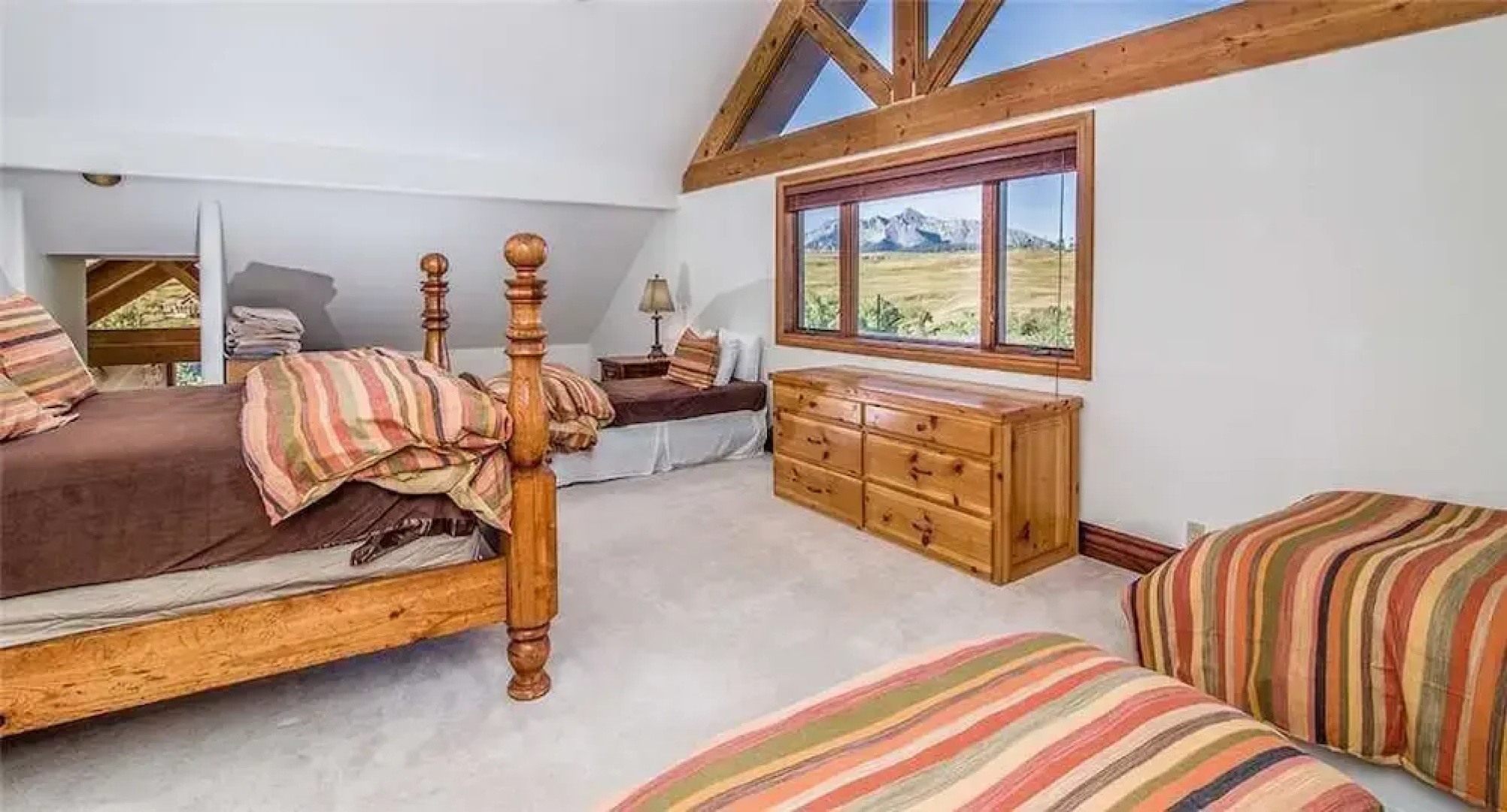 Lodge ON THE Point by Exceptional Stays