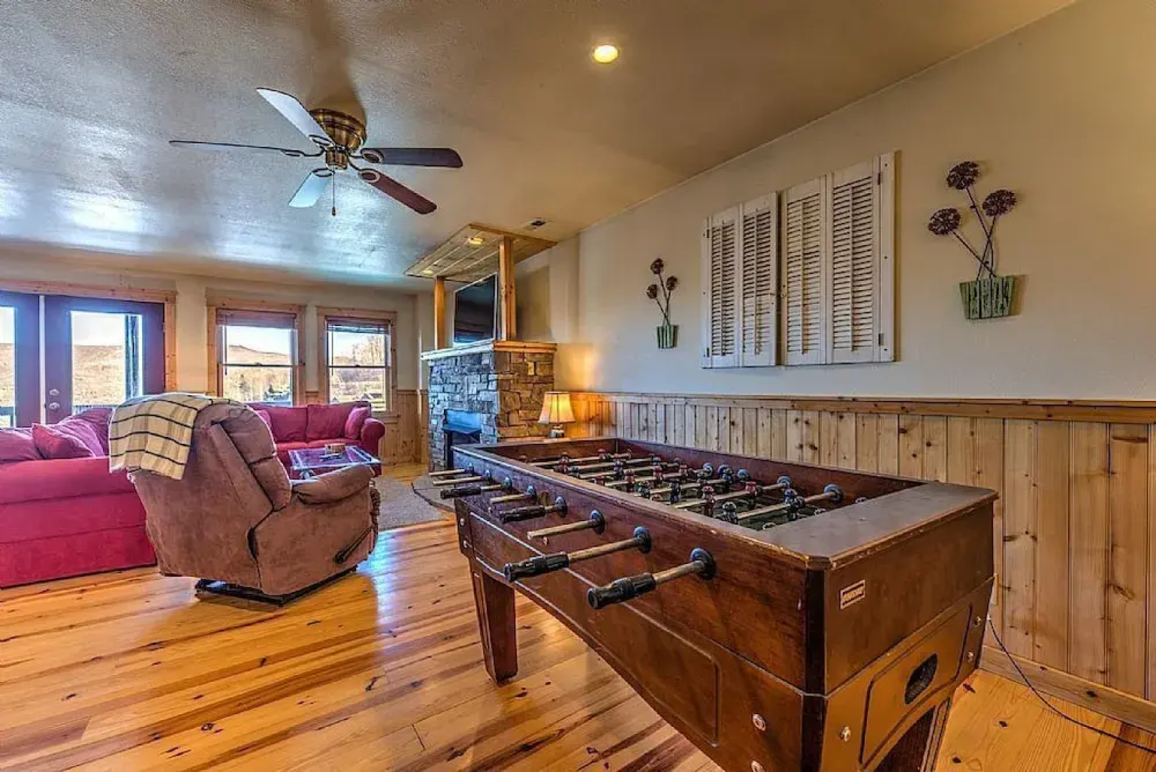 Hide-A-Way Cabin - 4 Br Cabin