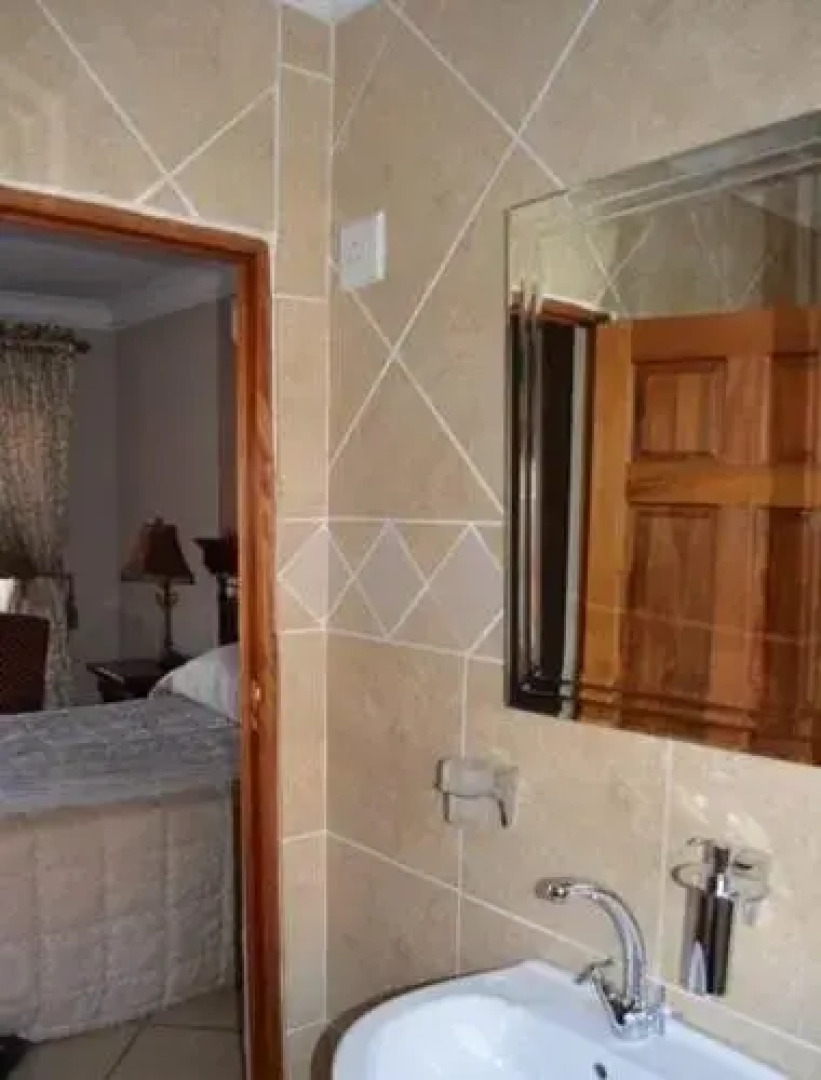 Itumeleng Guesthouse