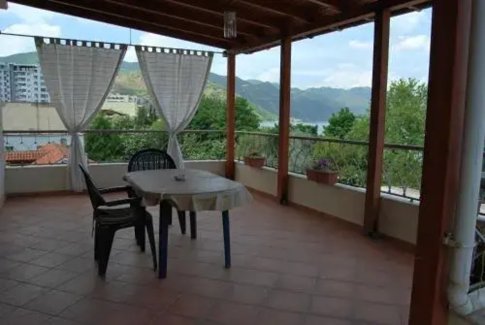 Apartment Plaisir