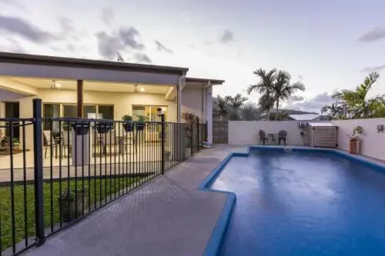 Tropical private holiday house with pool