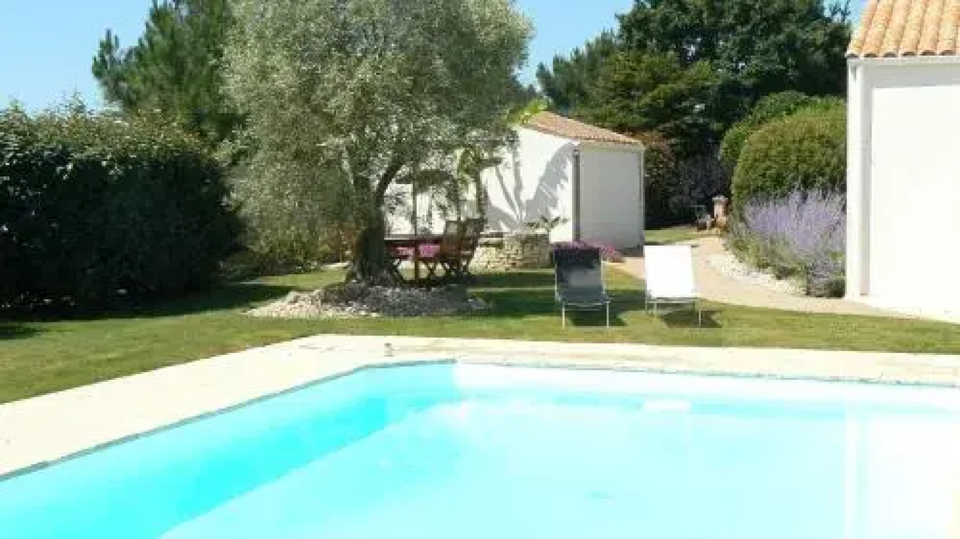 Le Clos de la Combe (Adults Only)